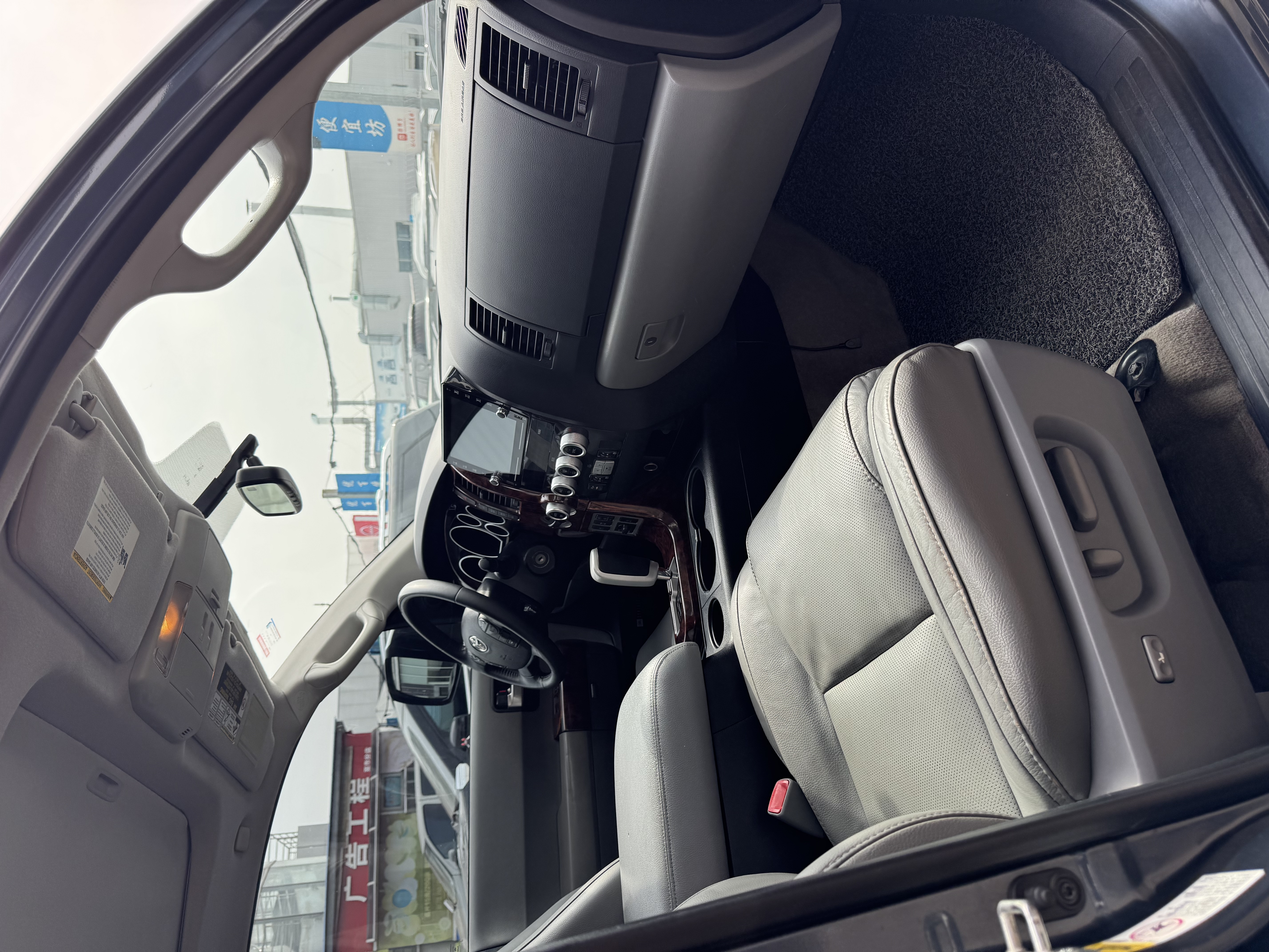 Toyota Sequoia 2008 #8 Toyota Sequoia 2008 immagine di auto #8