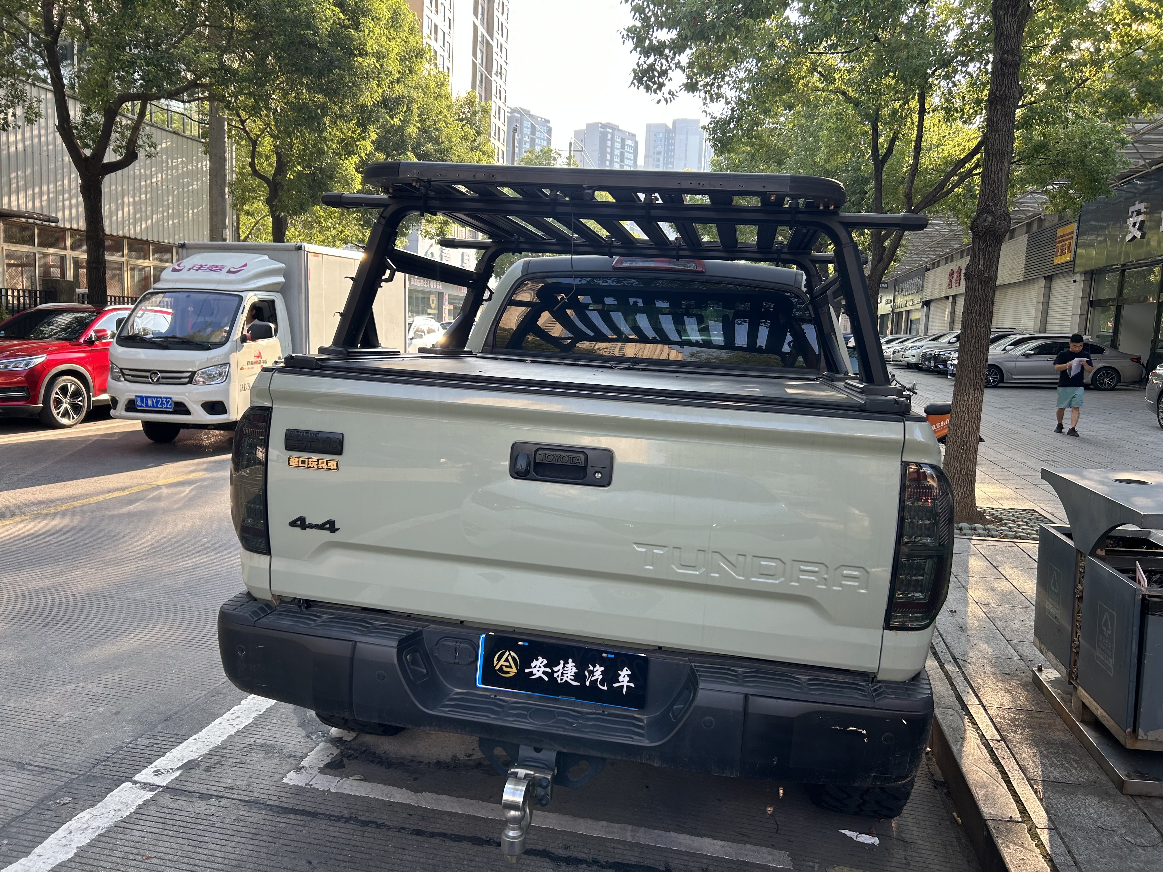 Toyota Tundra 2016 car image #8