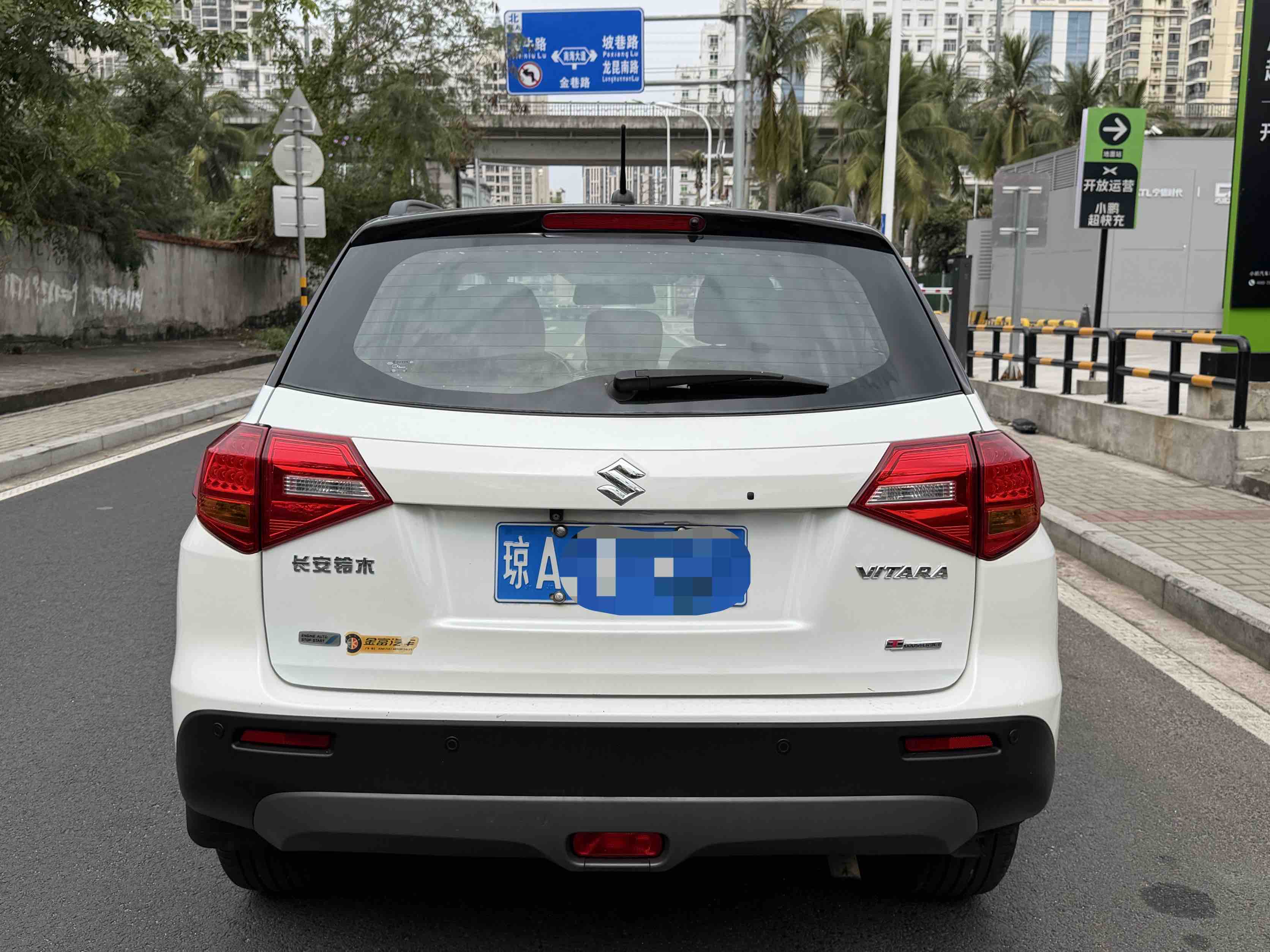 Suzuki Vitara 2019 image de voiture #8