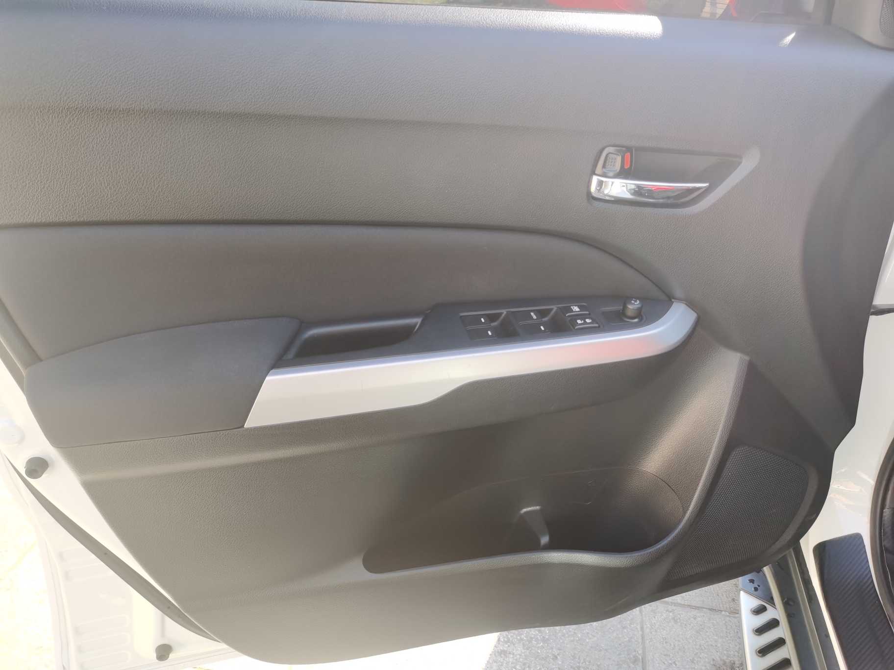 Suzuki Vitara 2016 изображение автомобиля #8