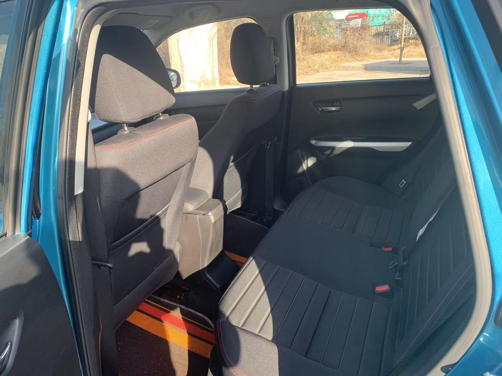 Suzuki Vitara 2016 image de voiture #8