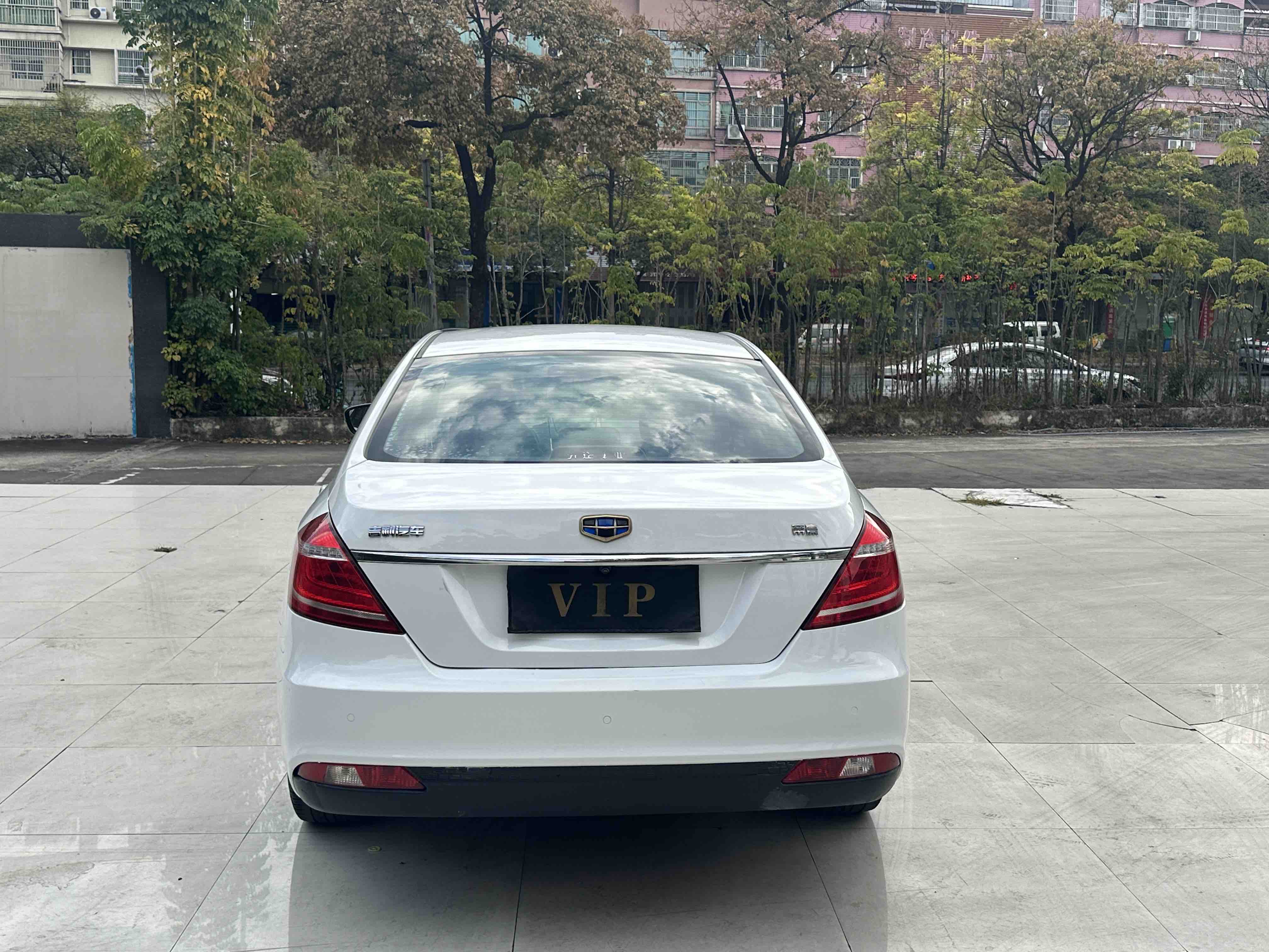 GEELY Emgrand 2016 #8 GEELY Emgrand 2016 car image #8