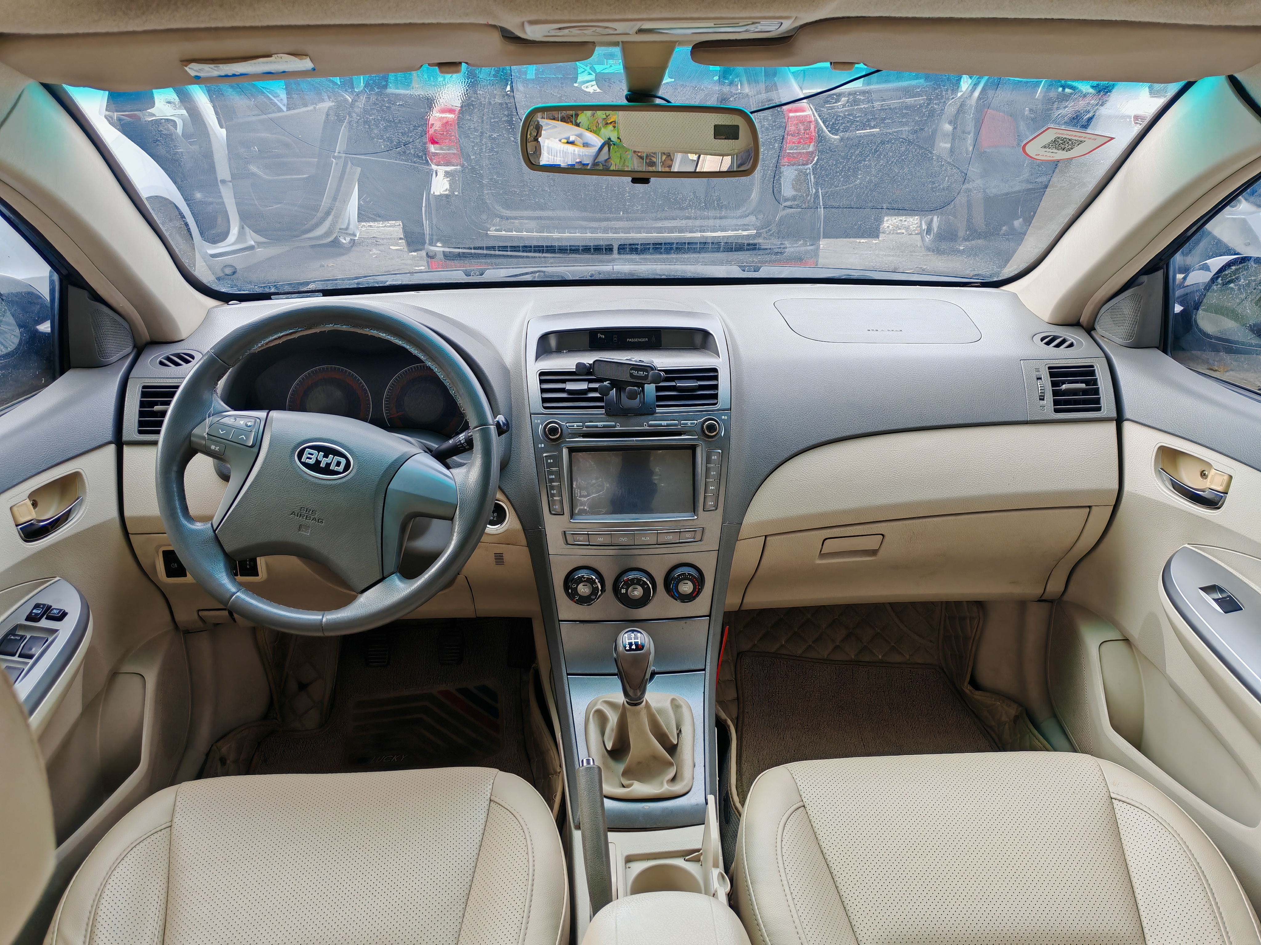 BYD L3 2012 car image #8
