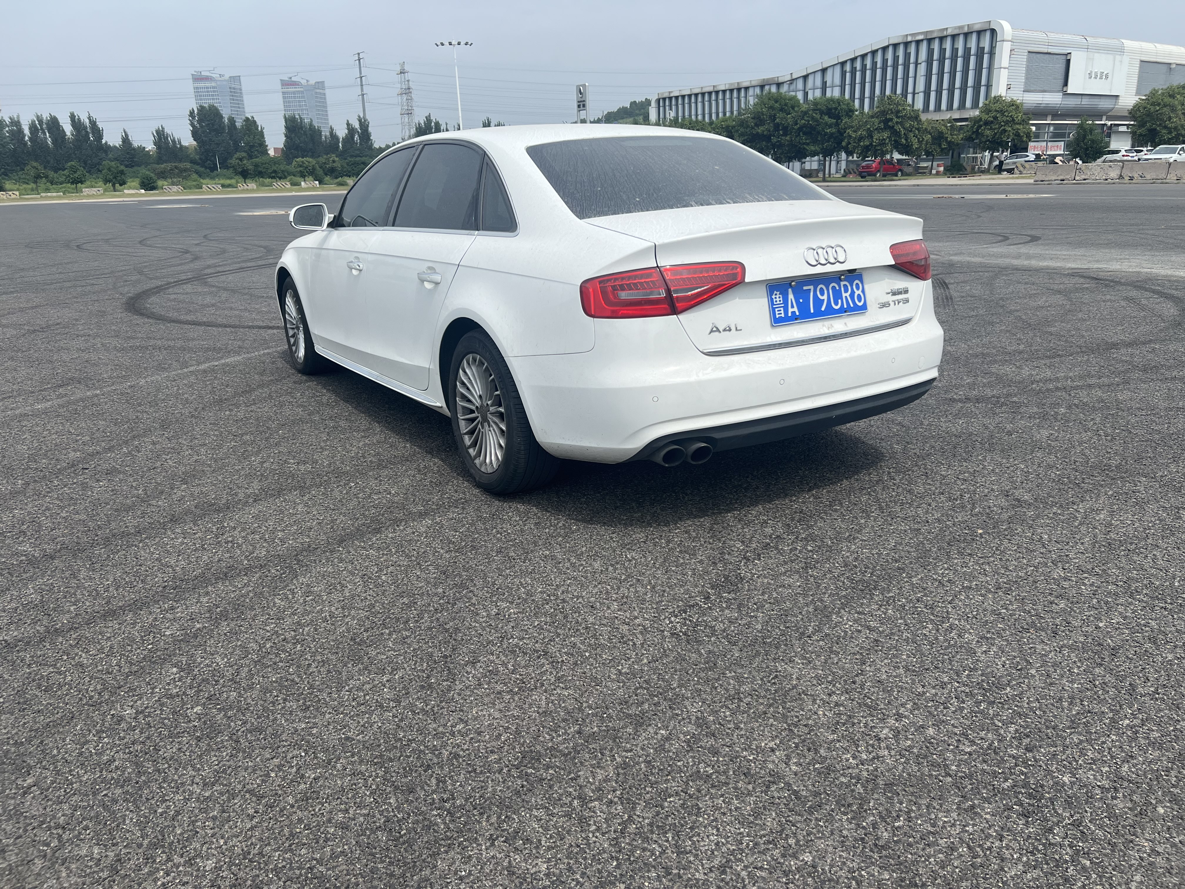 Audi A4L 2016 #8 Audi A4L 2016 car image #8