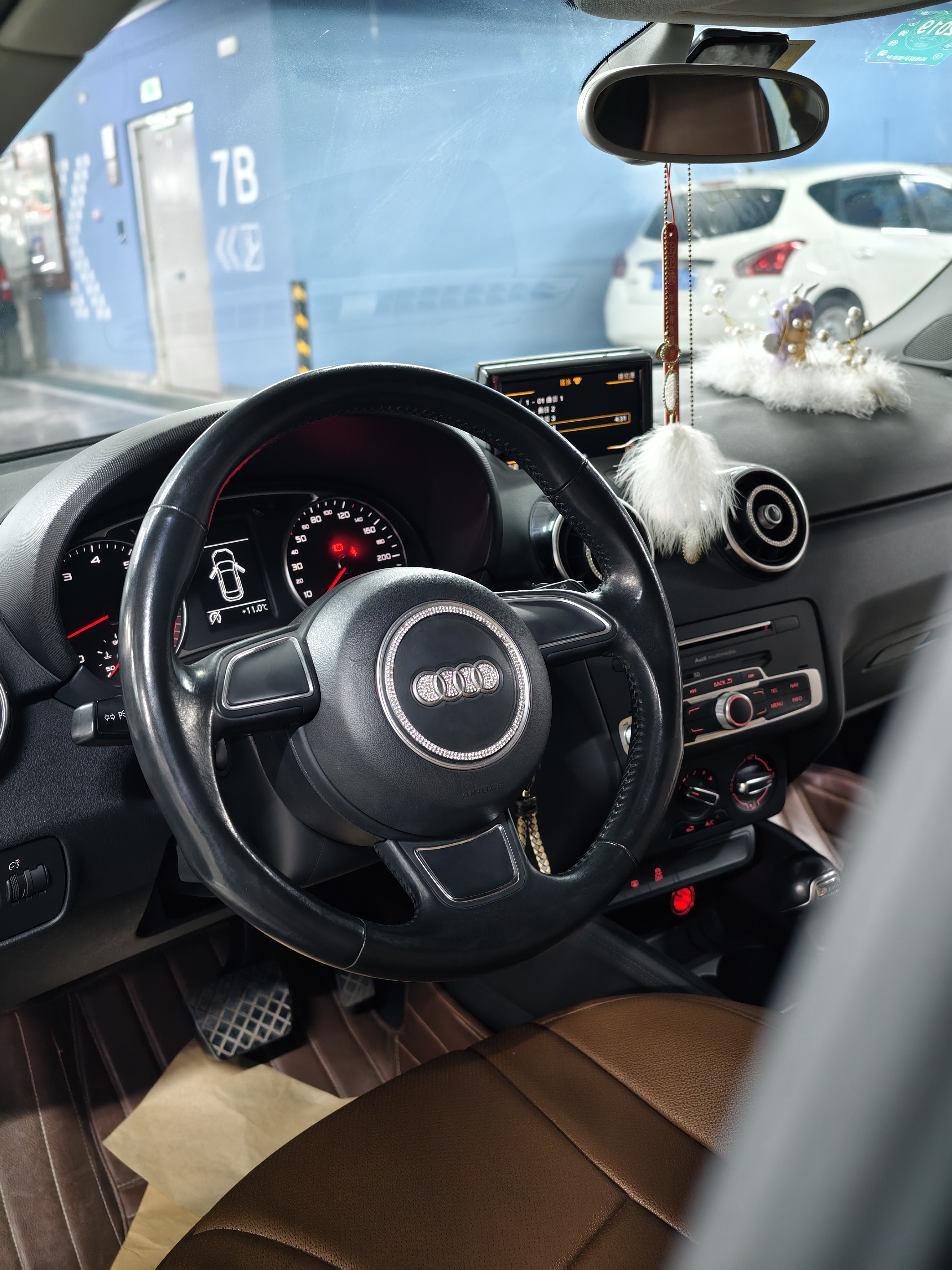 Audi A1 2017 car image #8