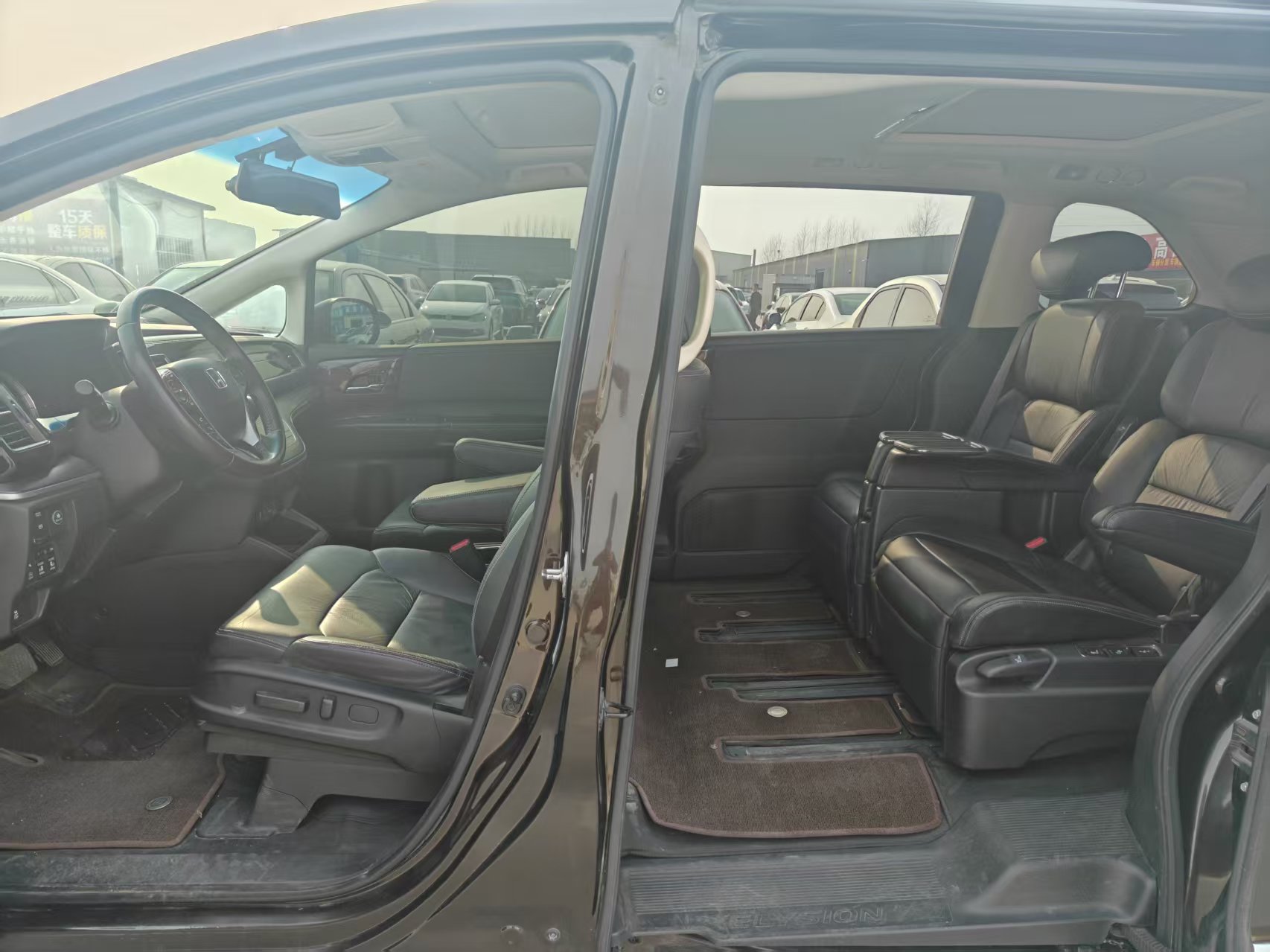 Honda Elysion 2018 صورة سيارة #8