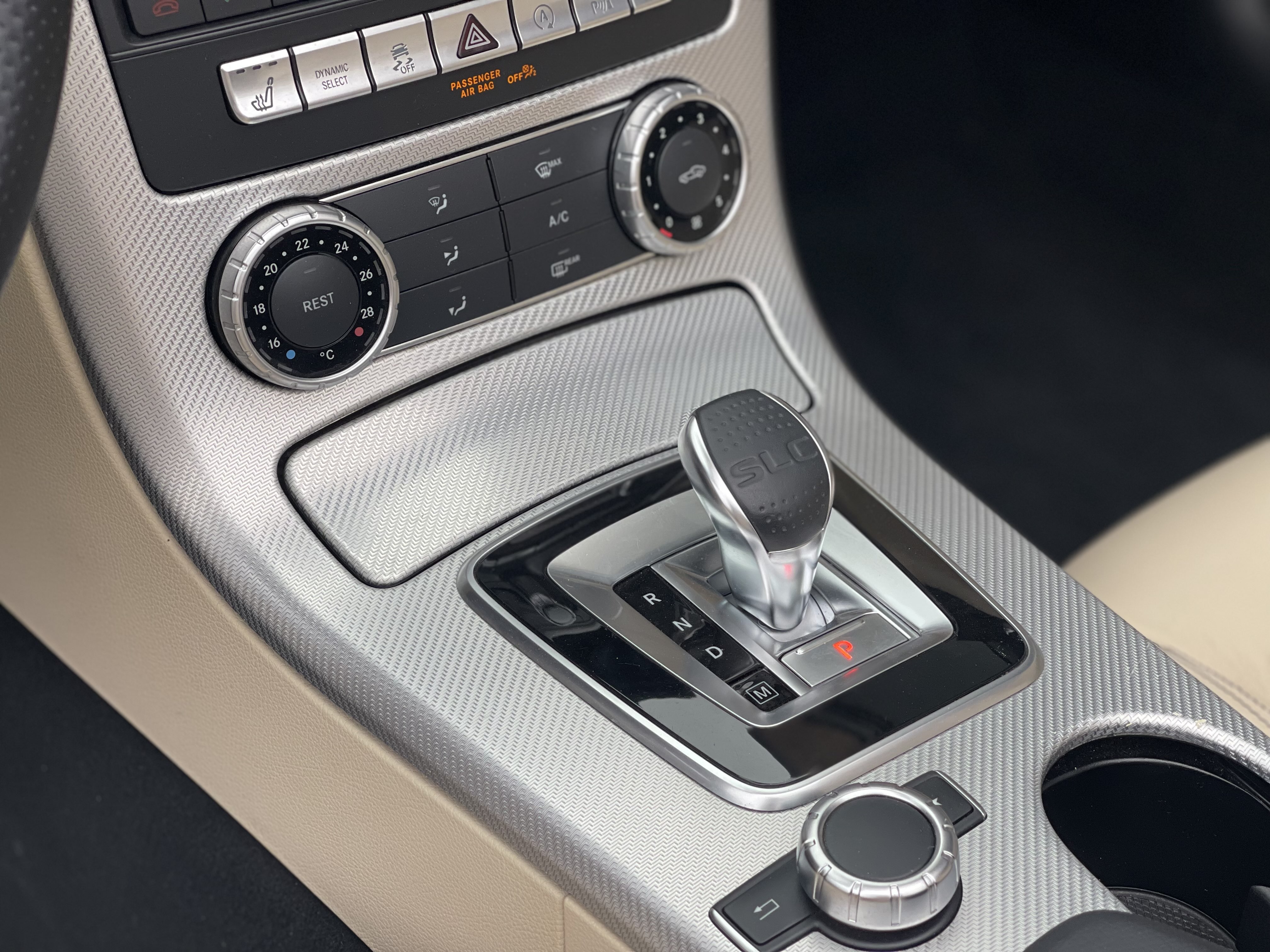 Mercedes-Benz SLC Class 2017 #8 Mercedes-Benz SLC Class 2017 car image #8