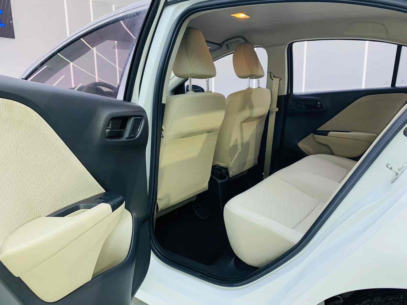 Honda Greiz 2018 car image #8