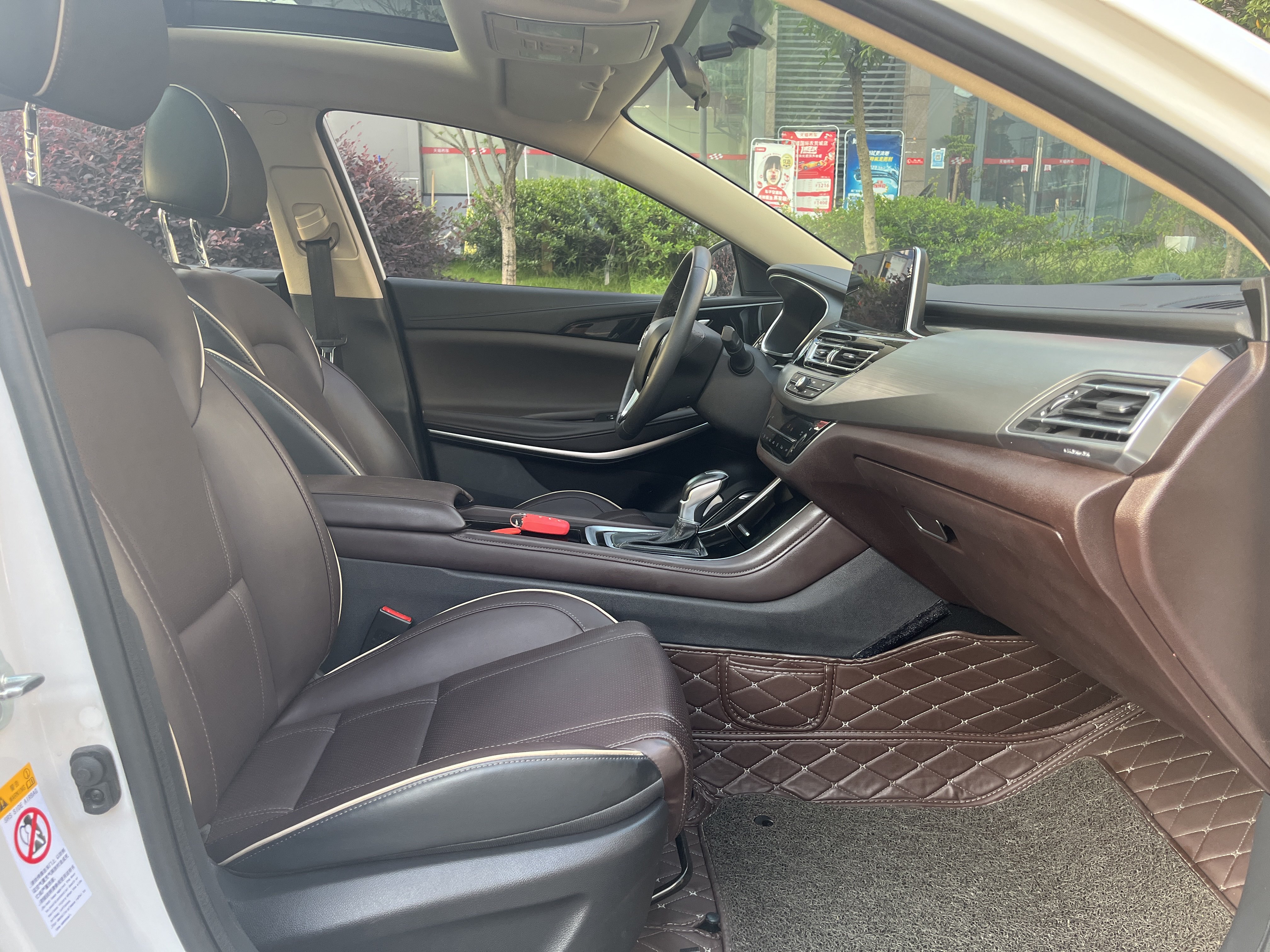 Changan Raeton 2018 #8 Changan Raeton 2018 car image #8