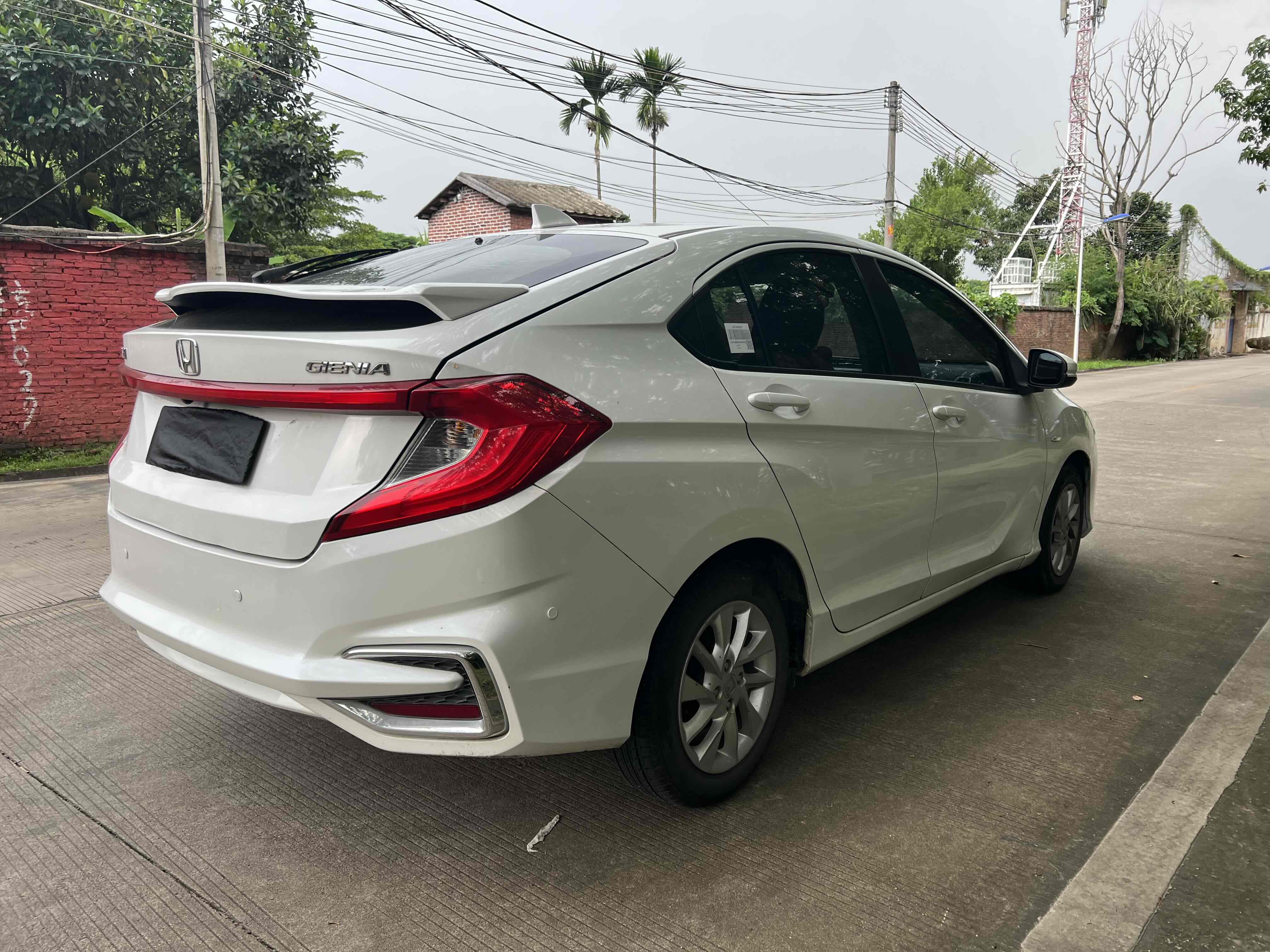 Honda Gienia 2016 car image #8