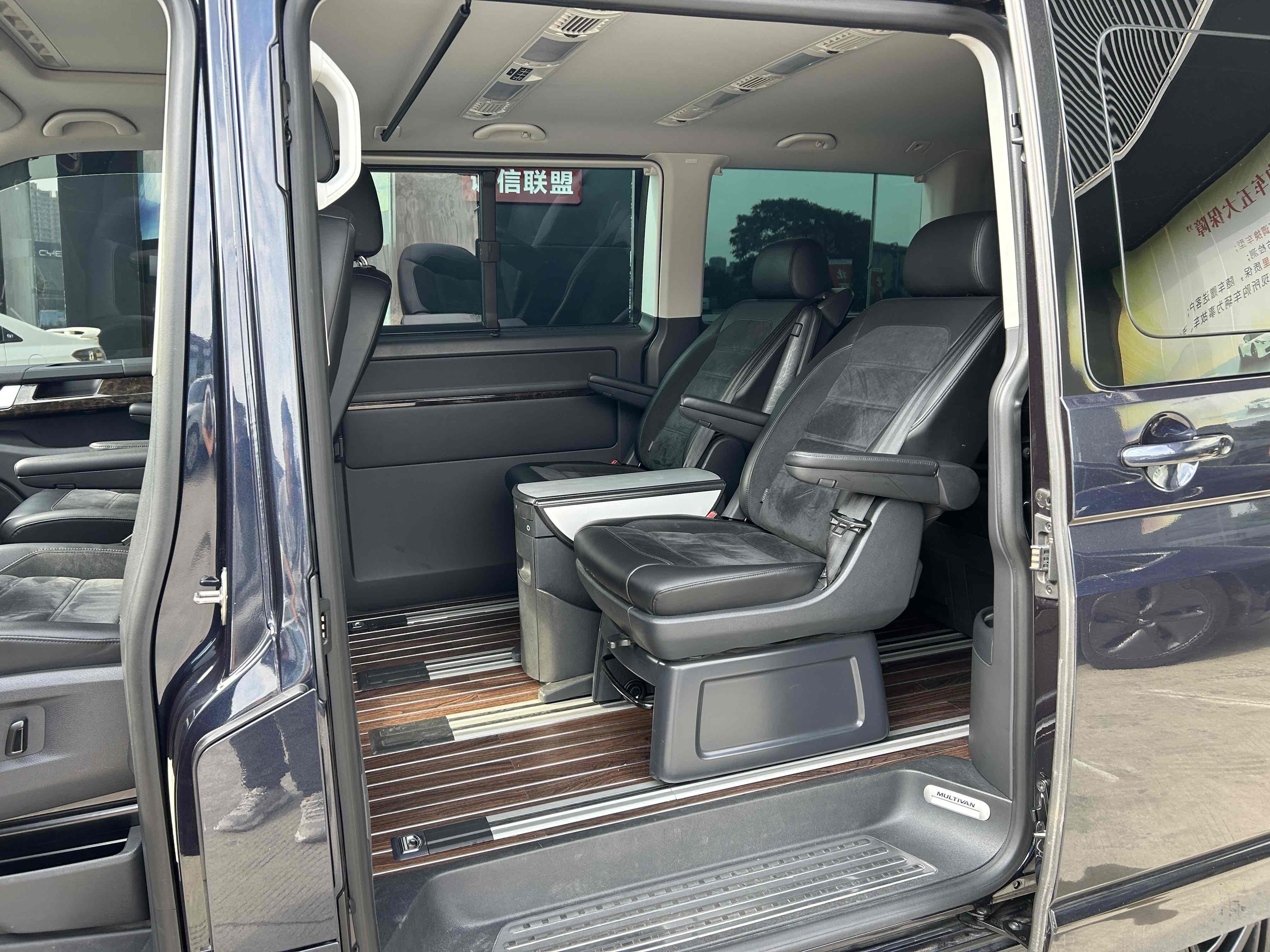 Volkswagen Multivan 2018 #8 Volkswagen Multivan 2018 imagem de carro #8