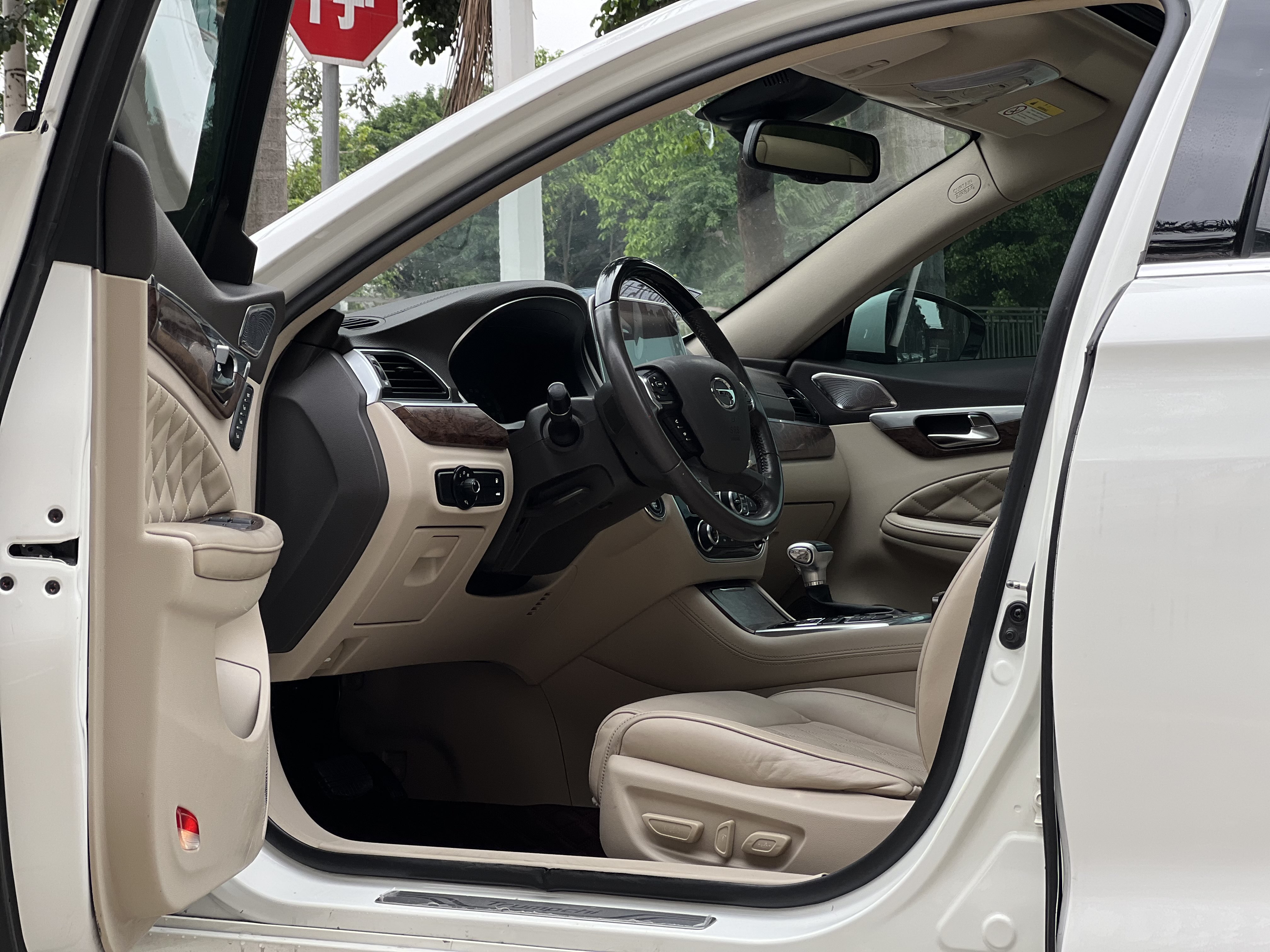 GAC Trumpchi GA8 2019 #8 GAC Trumpchi GA8 2019 car image #8