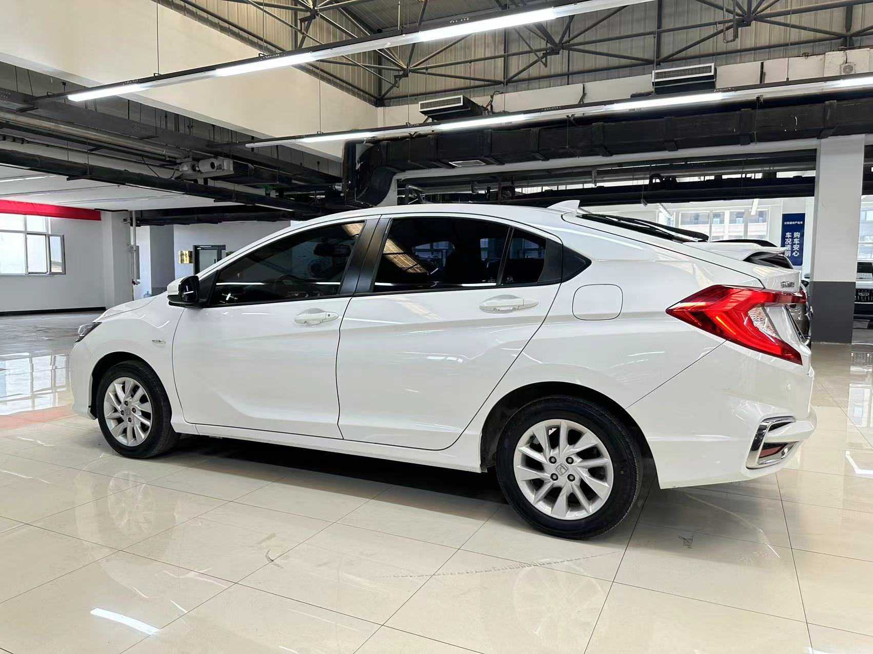 Honda Gienia 2019 #8 Honda Gienia 2019 car image #8