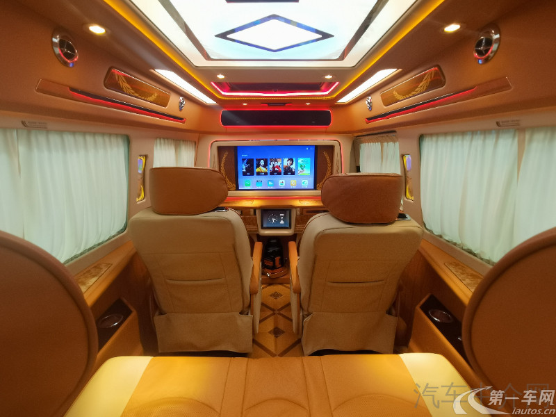 Volkswagen Caravelle 2019 #8 Volkswagen Caravelle 2019 car image #8