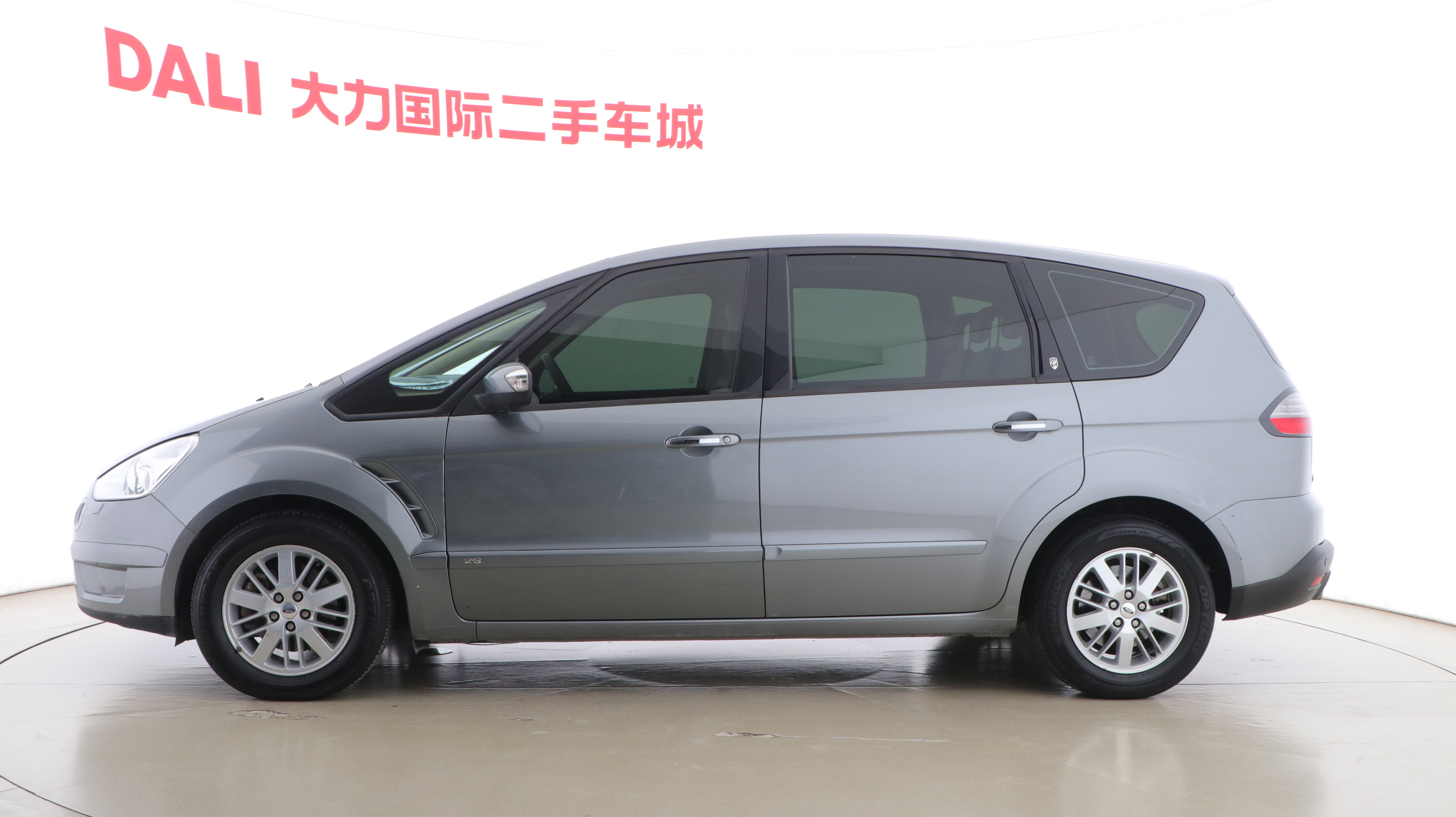 Ford S-MAX 2013 car image #8