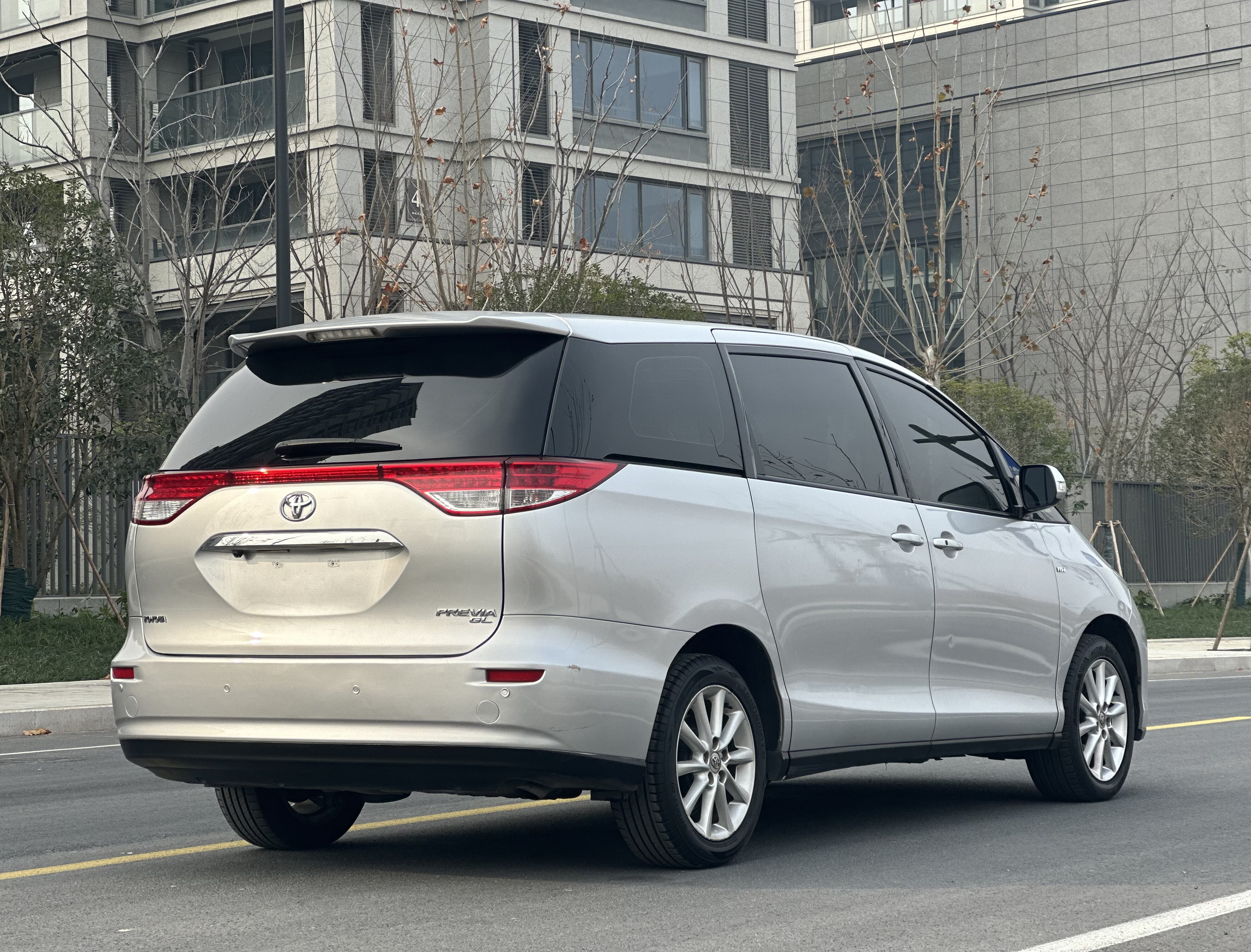 Toyota Previa 2016 car image #8