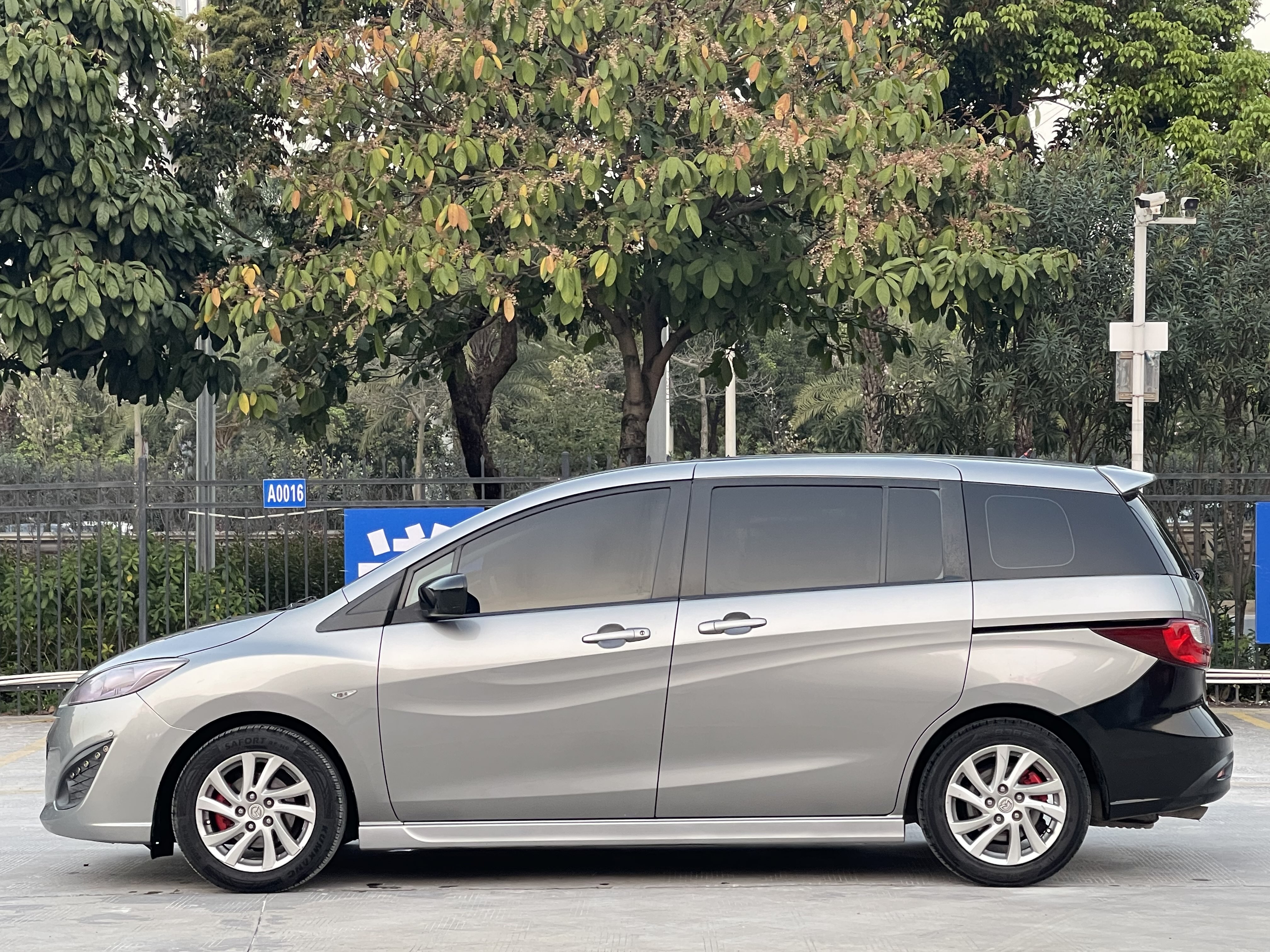 Mazda 5 2013 image de voiture #8