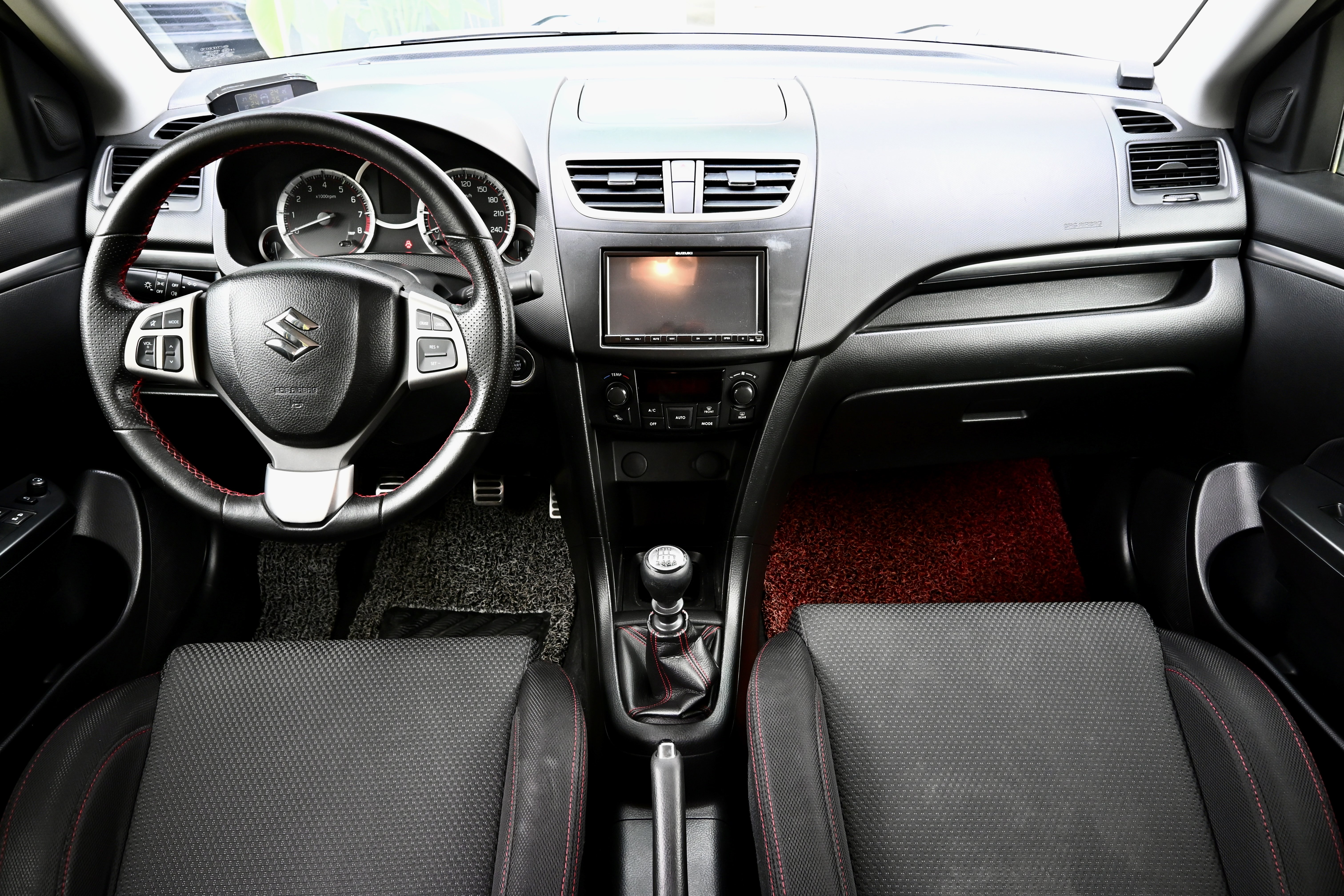 Suzuki Swift Sport 2016 imagem de carro #8