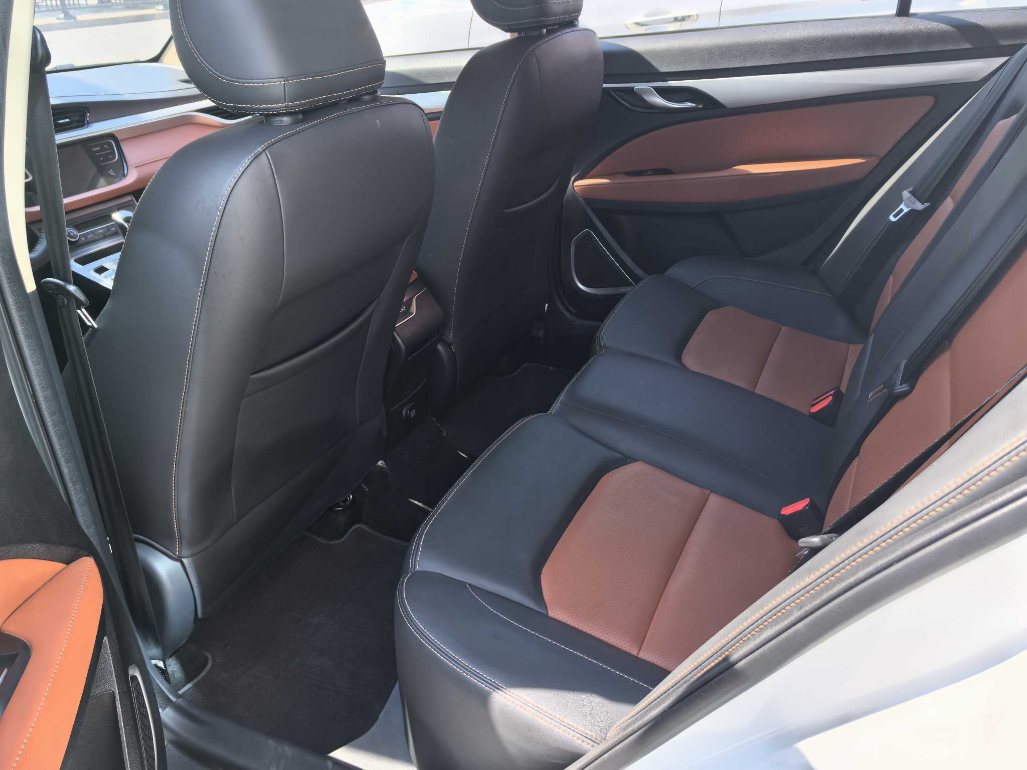 GEELY Vision S1 2019 car image #8