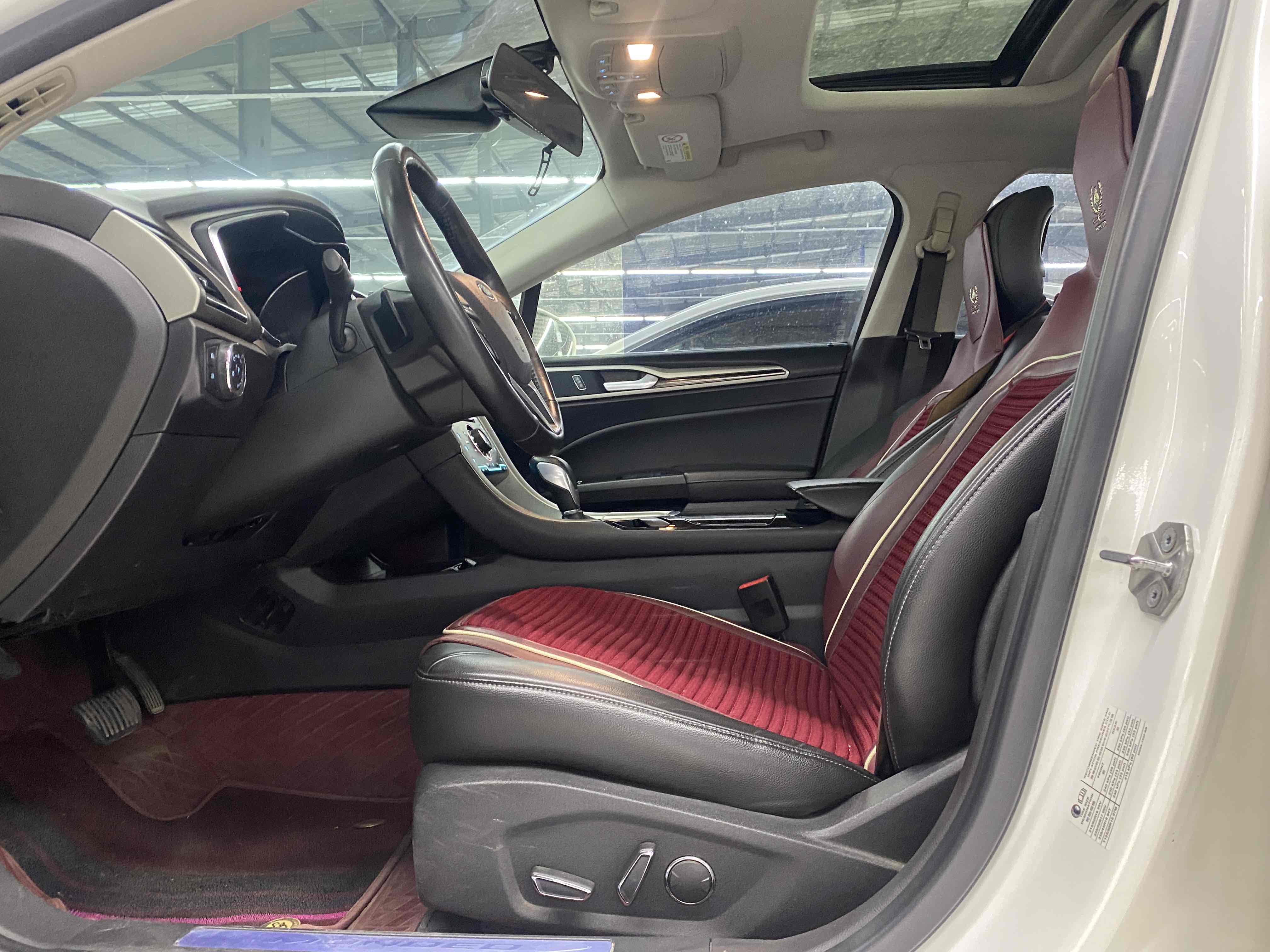 Ford Zhisheng 2015 #8 Ford Zhisheng 2015 car image #8