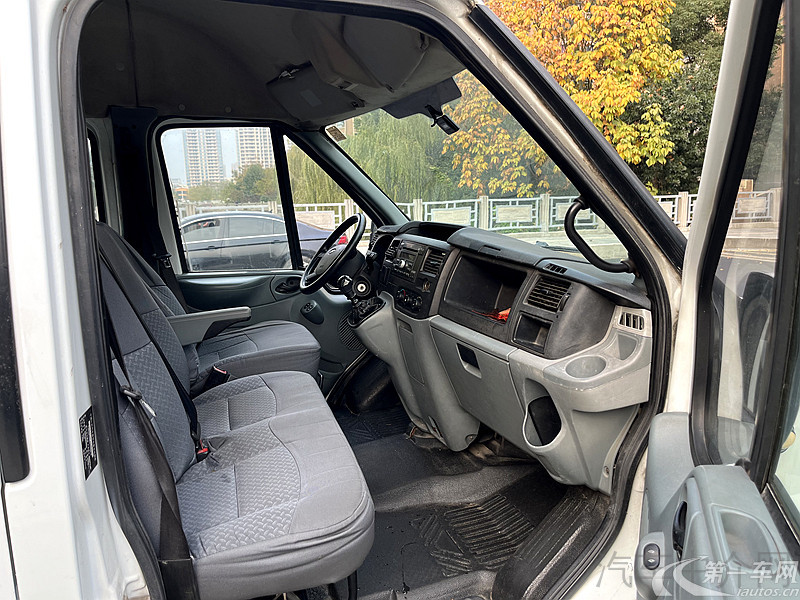 Ford New Transit 2010 immagine di auto #8