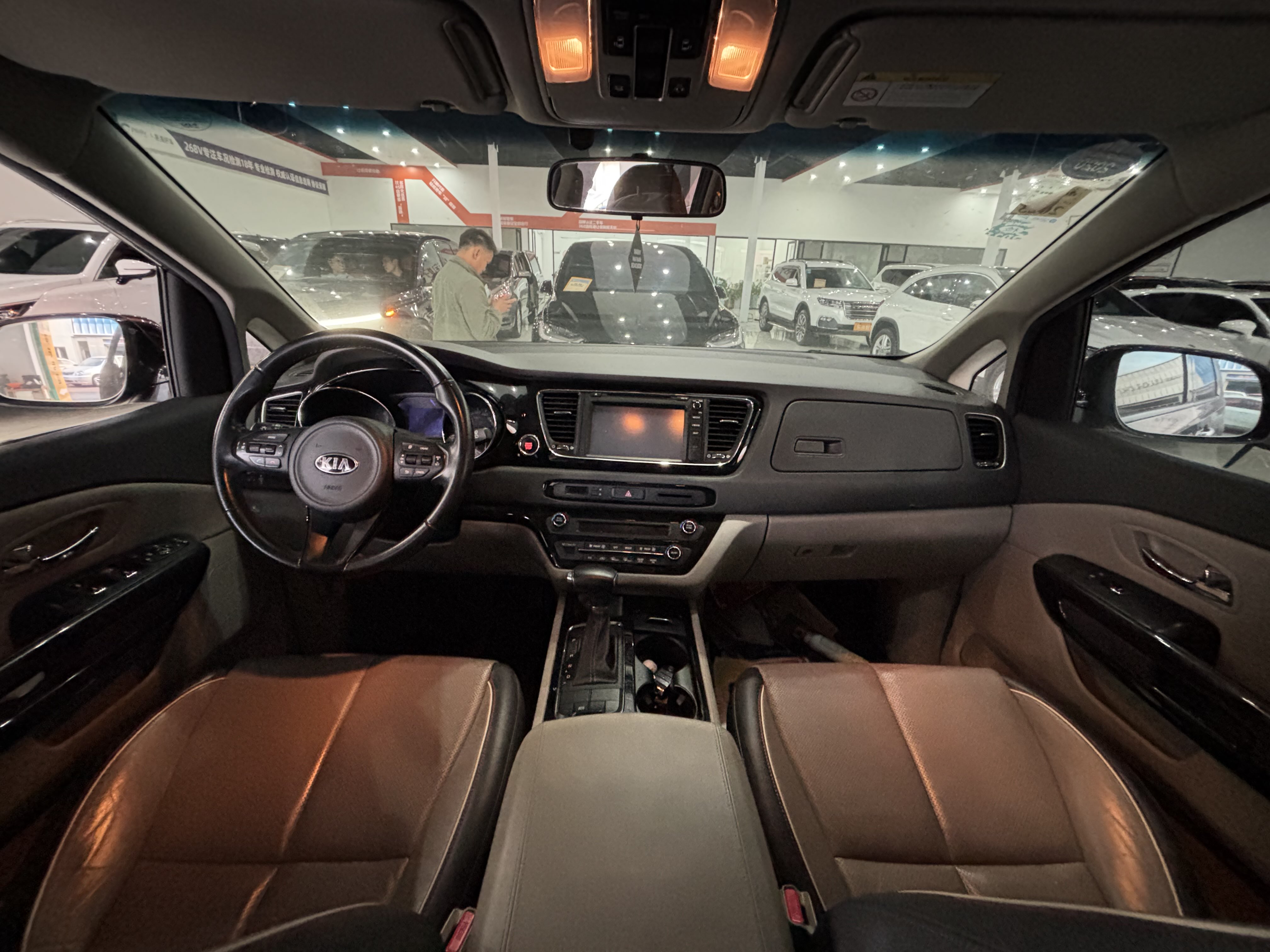 起亚 嘉华 2017 汽车图片 #8