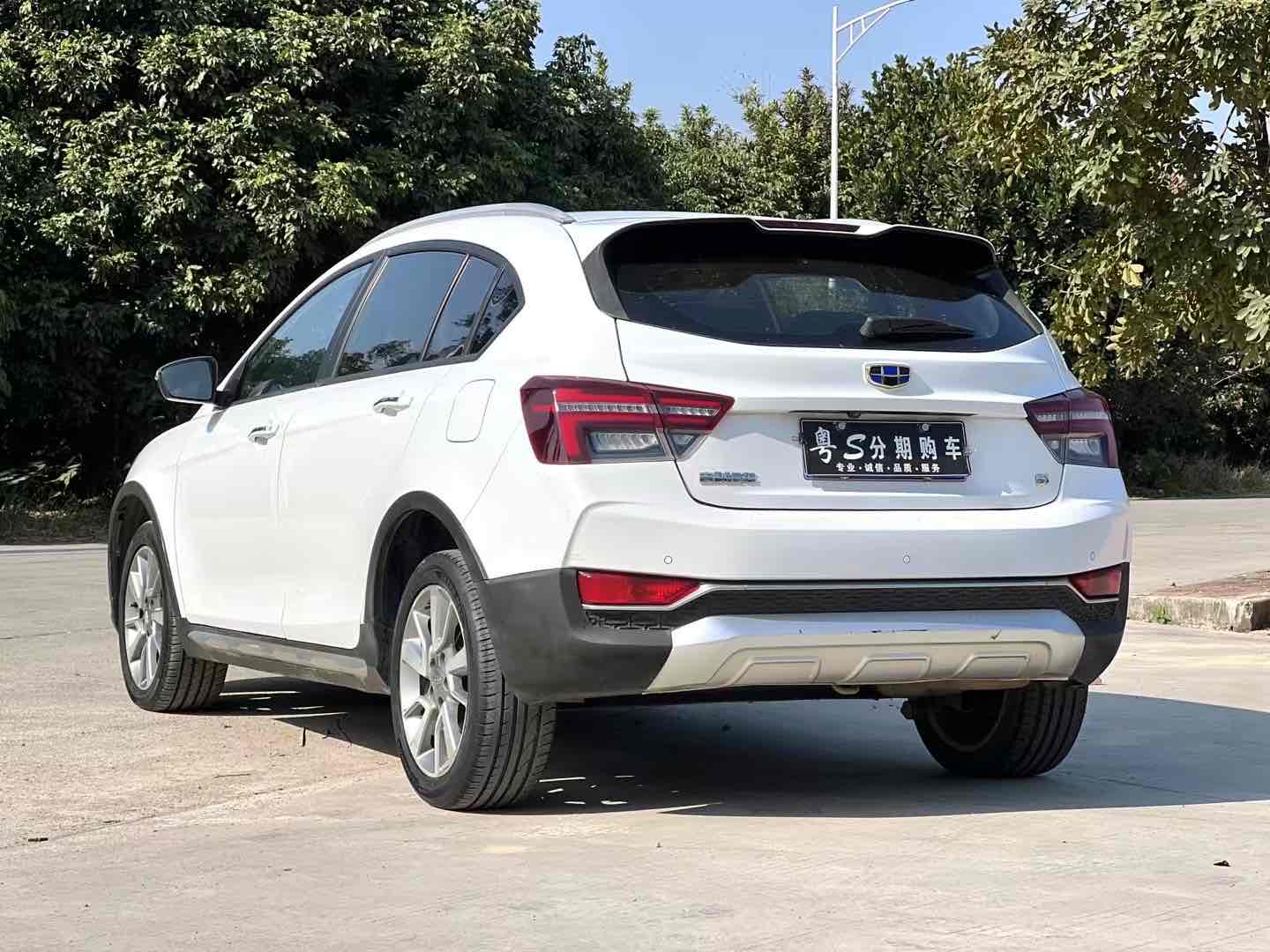 GEELY Vision S1 2018 car image #8