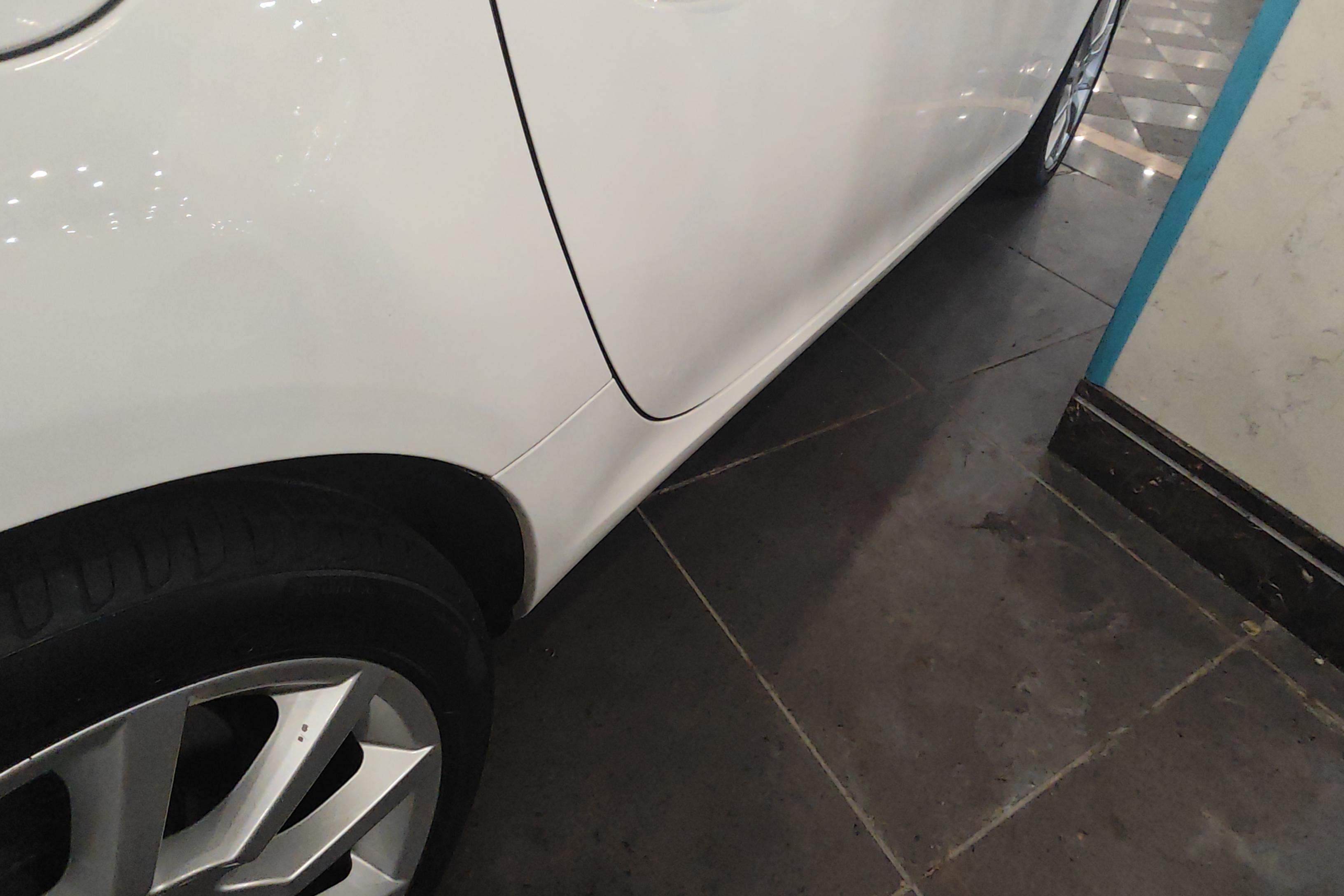 Mercedes-Benz SLC Class 2017 car image #8