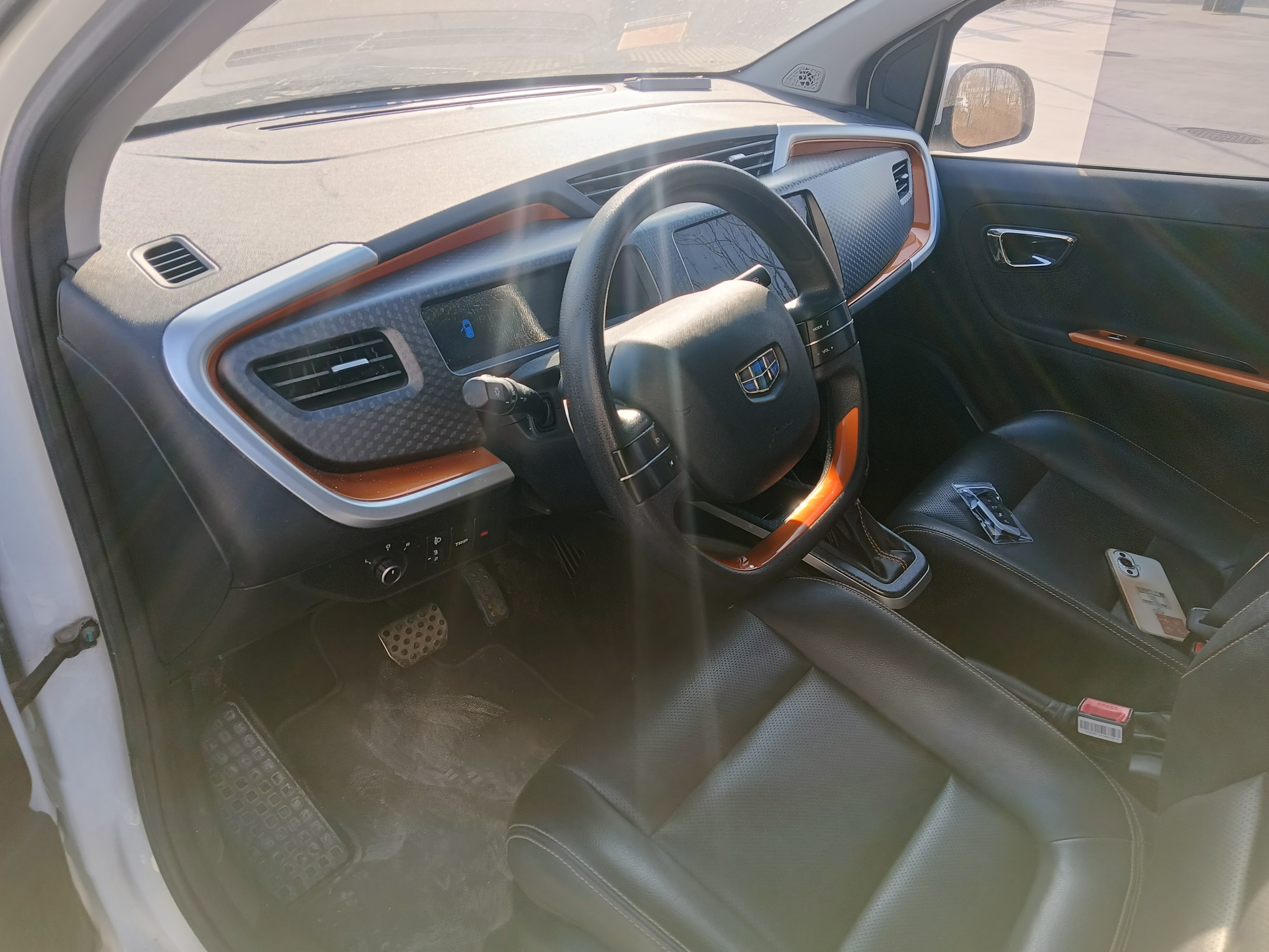 GEELY Vision X1 2019 صورة سيارة #8