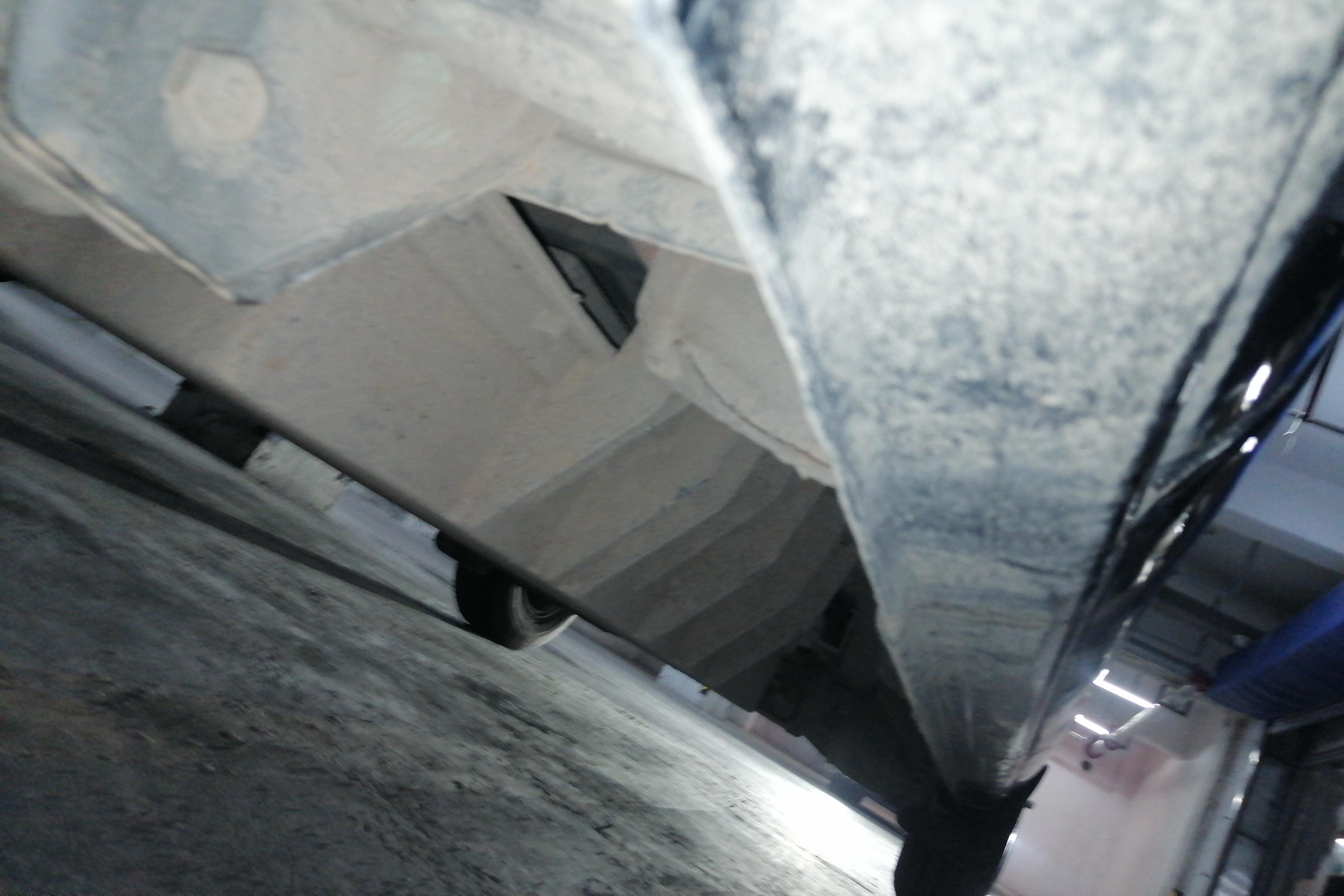 Forthing Lingzhi EV 2021 immagine di auto #8