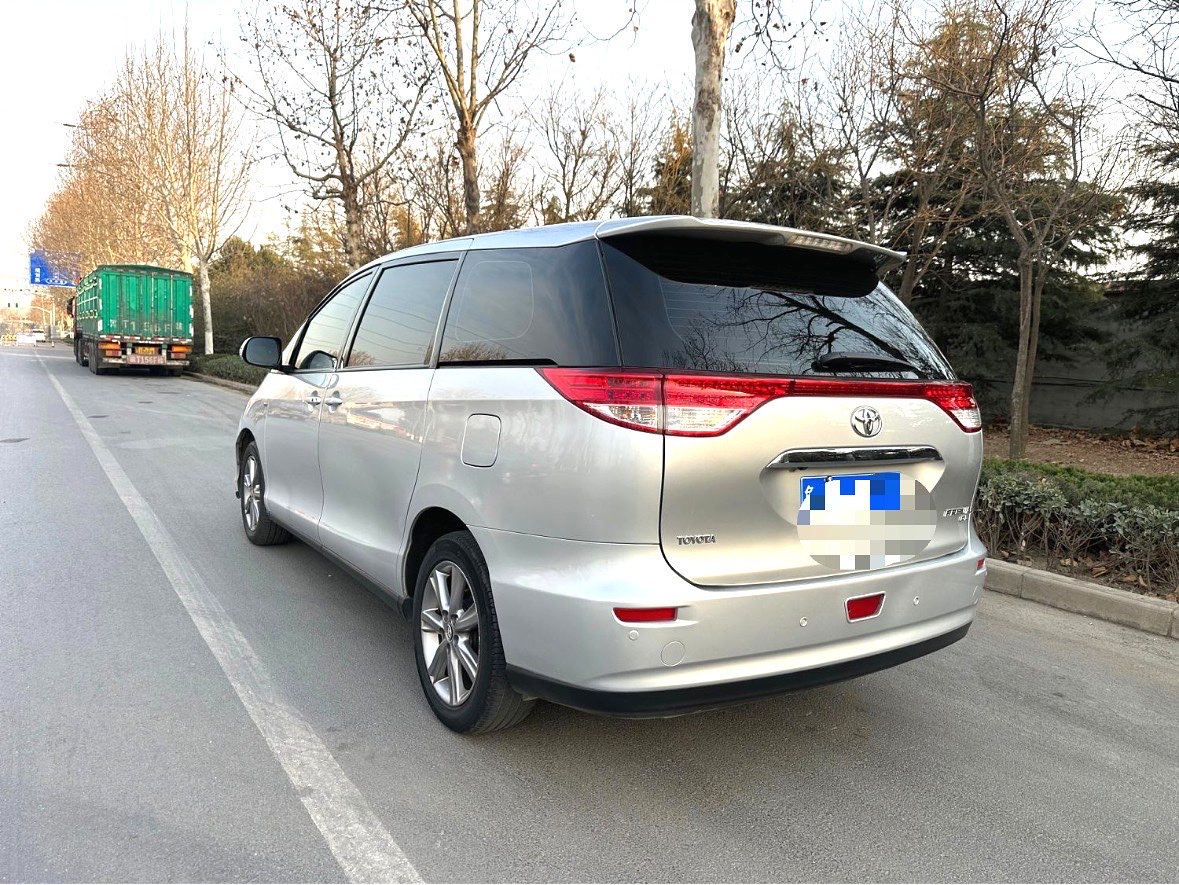 Toyota Previa 2017 car image #8