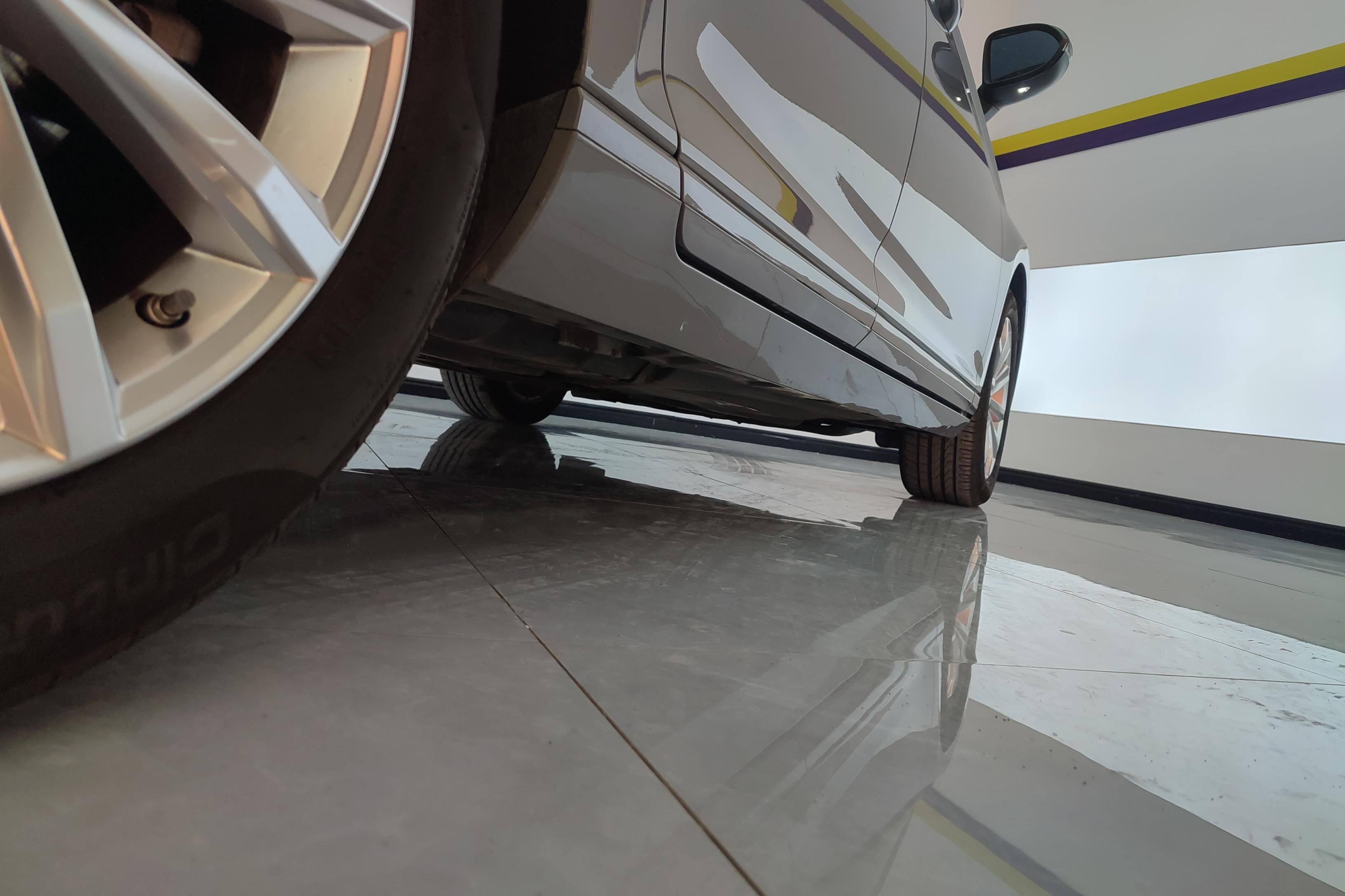 Volkswagen Passat Variant 2022 immagine di auto #8