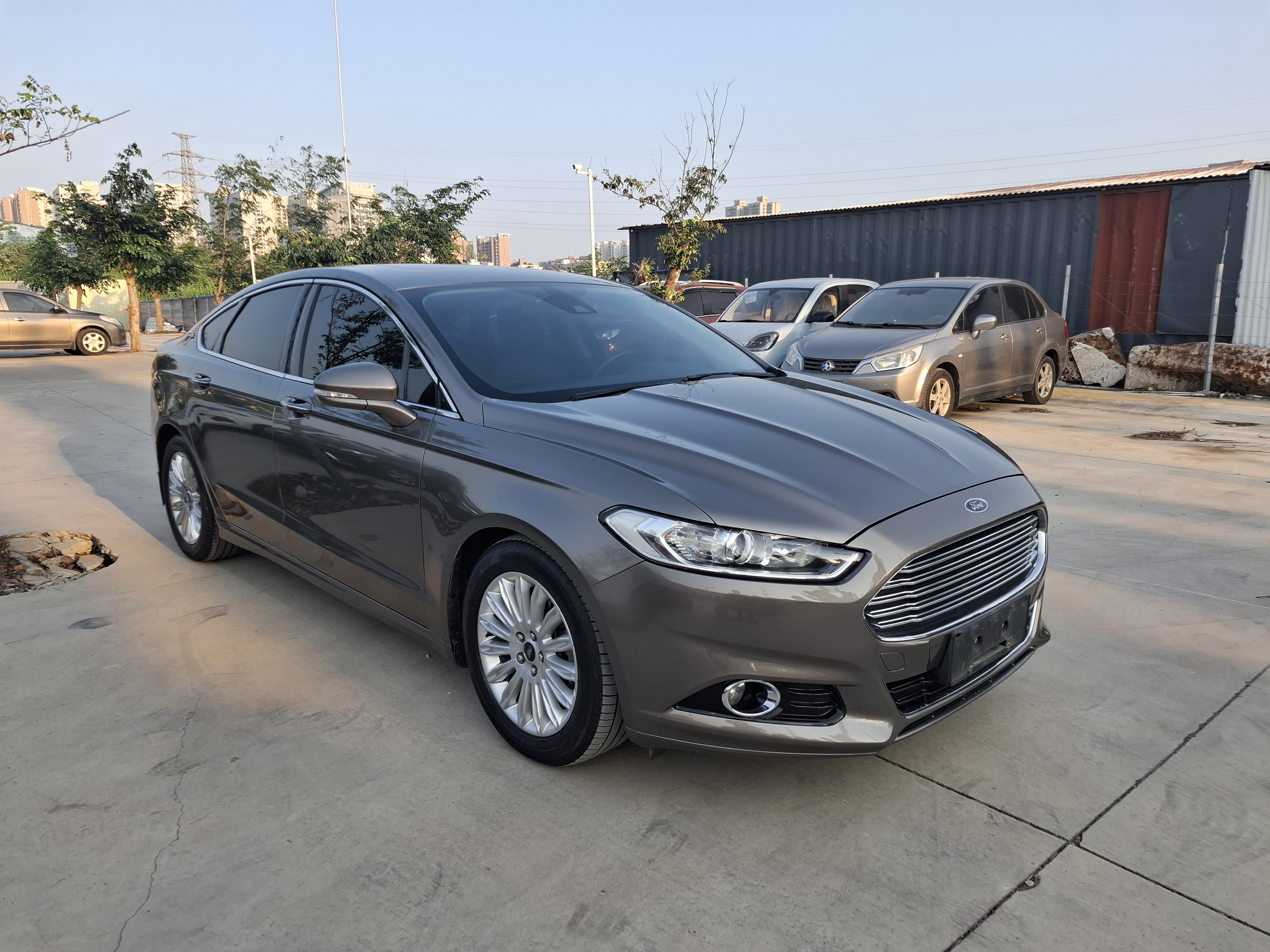 Ford Zhisheng 2014 #8 Ford Zhisheng 2014 car image #8