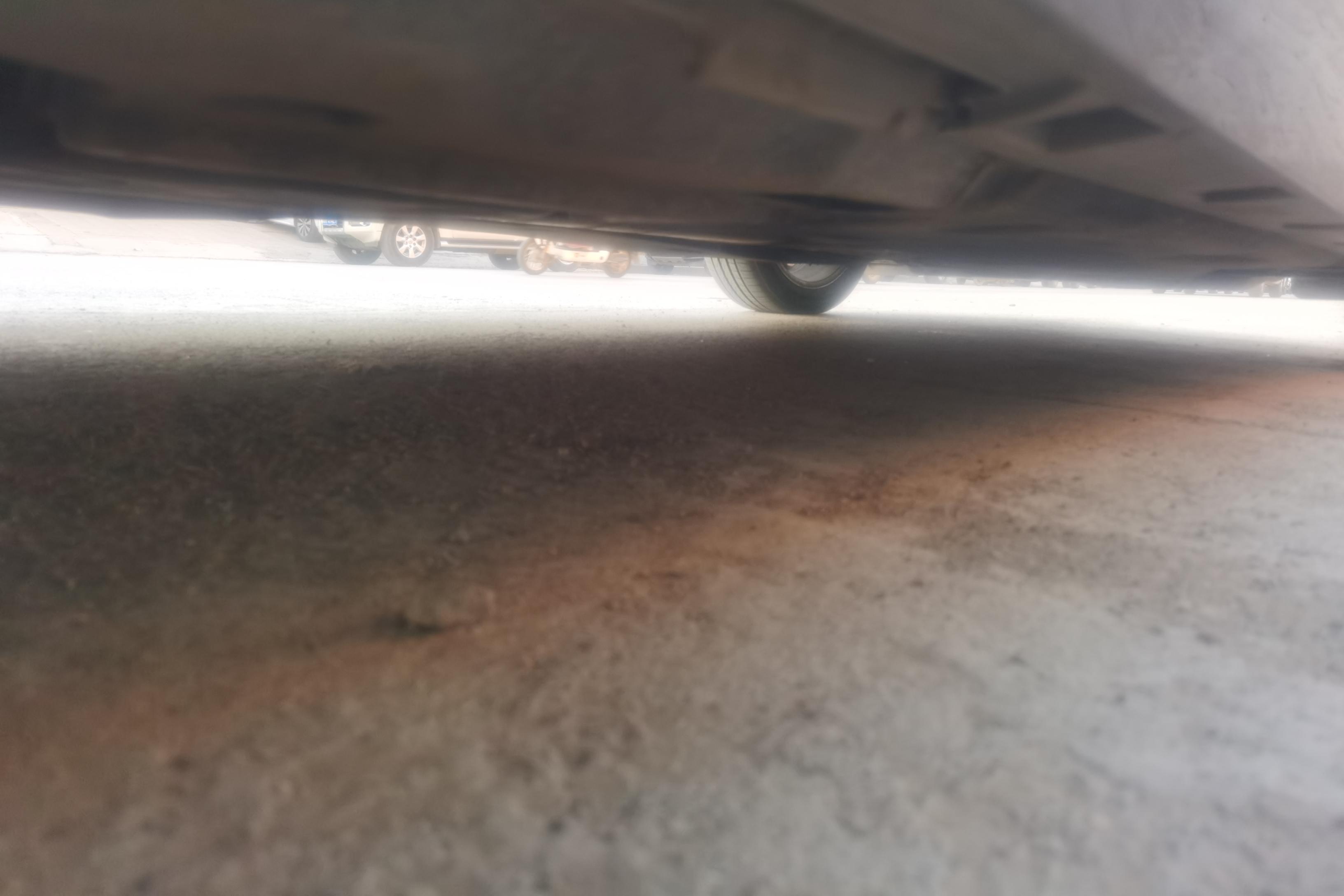 Volkswagen Passat Variant 2023 immagine di auto #8