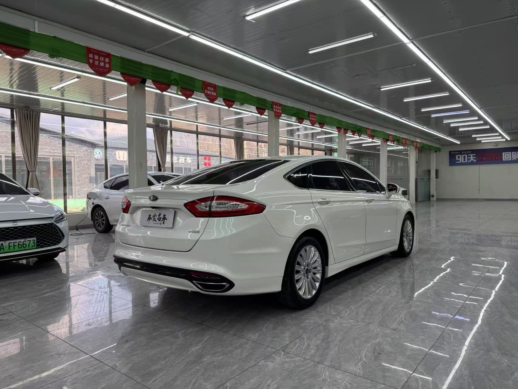 Ford Zhisheng 2015 #8 Ford Zhisheng 2015 car image #8