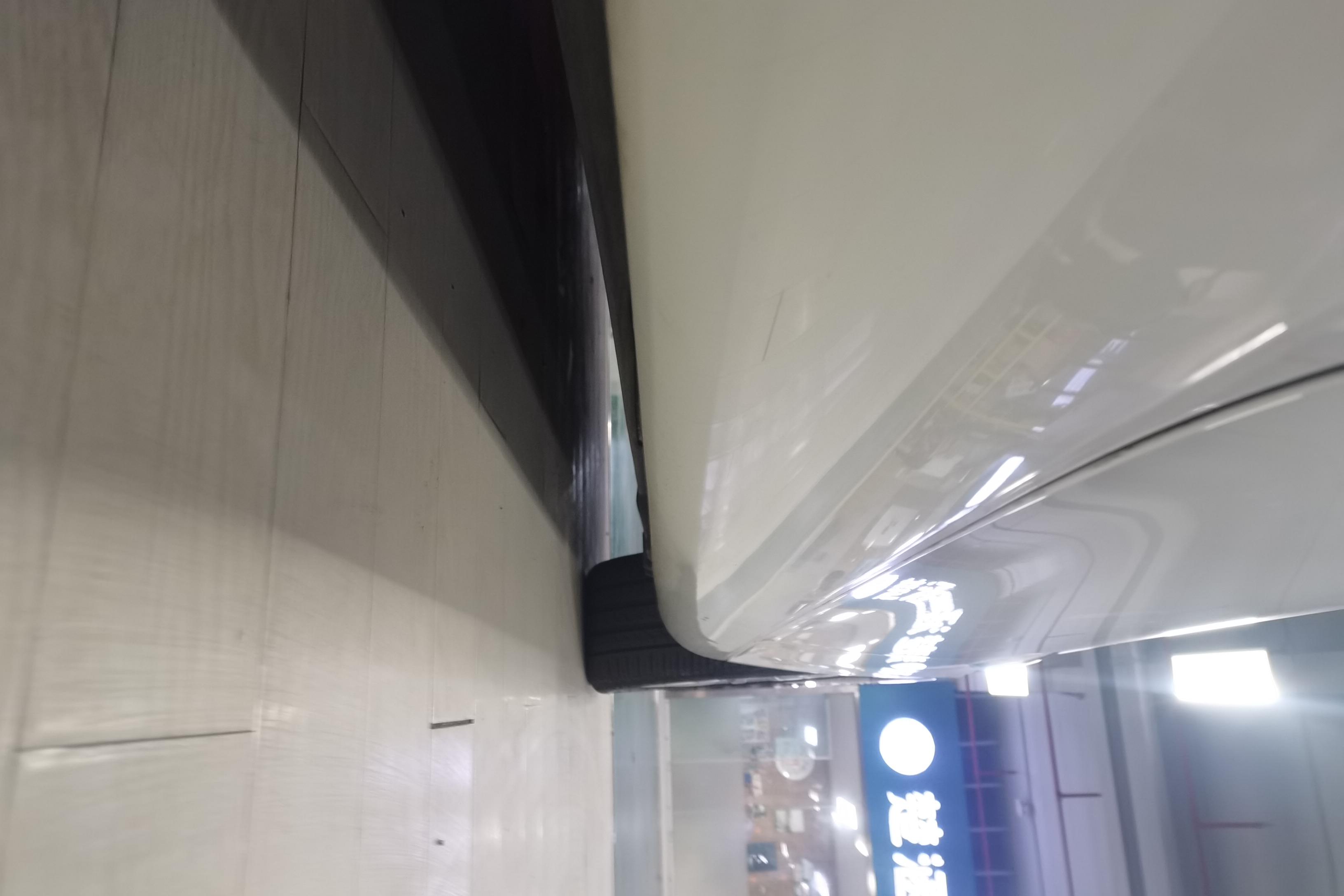 Mercedes-Benz SLC Class 2019 car image #8