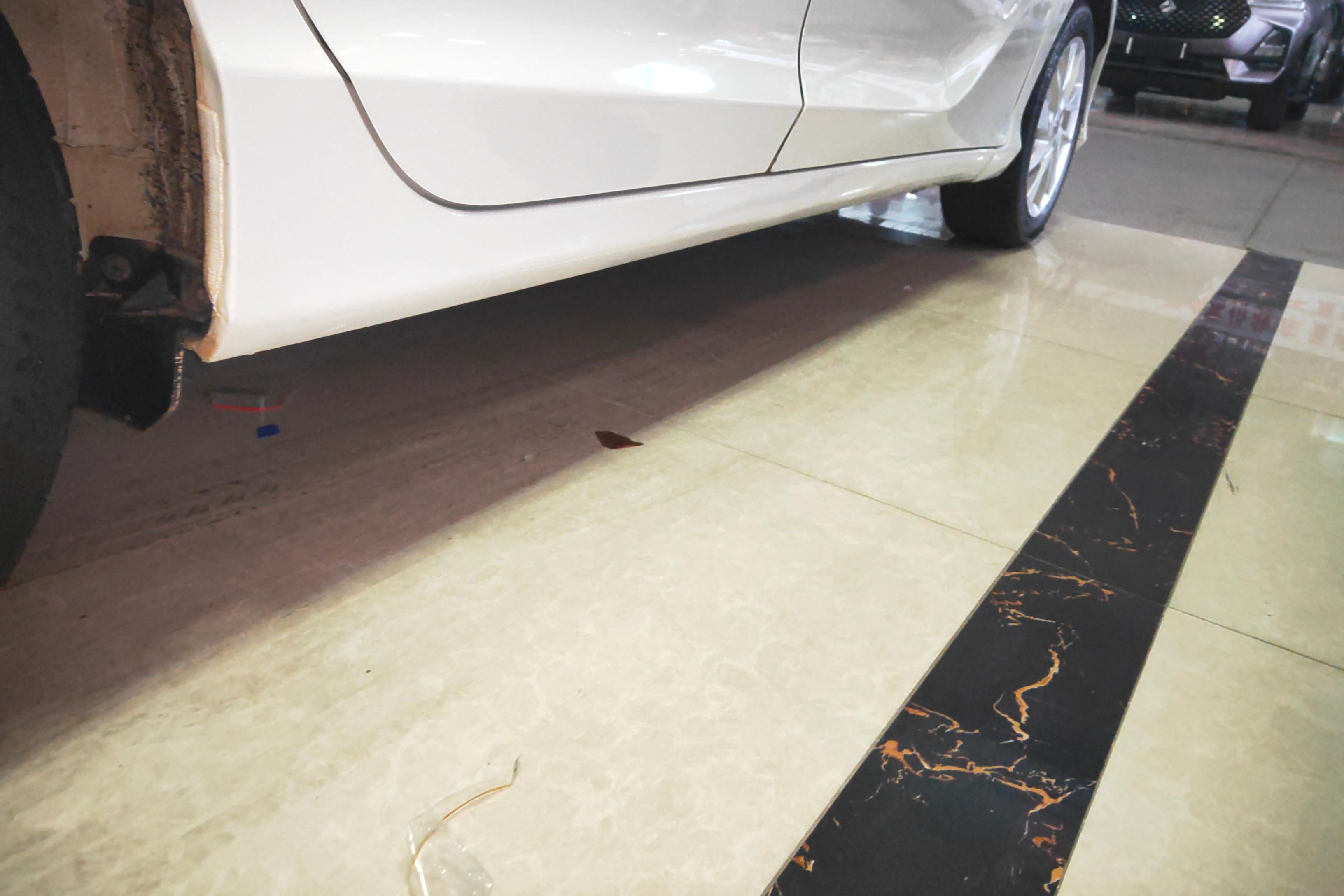 Honda Gienia 2018 car image #8