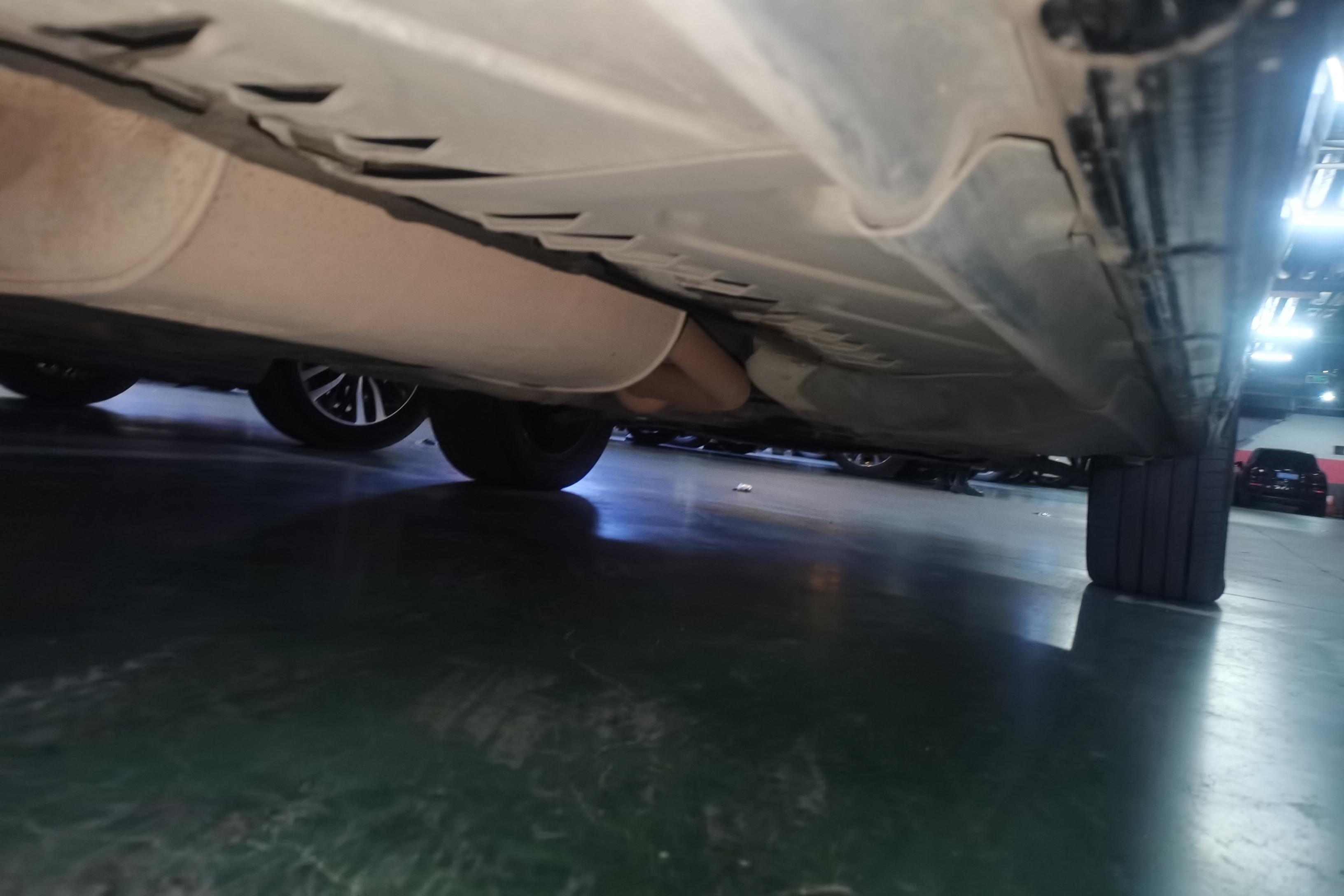 Volkswagen Multivan 2015 #8 Volkswagen Multivan 2015 imagem de carro #8