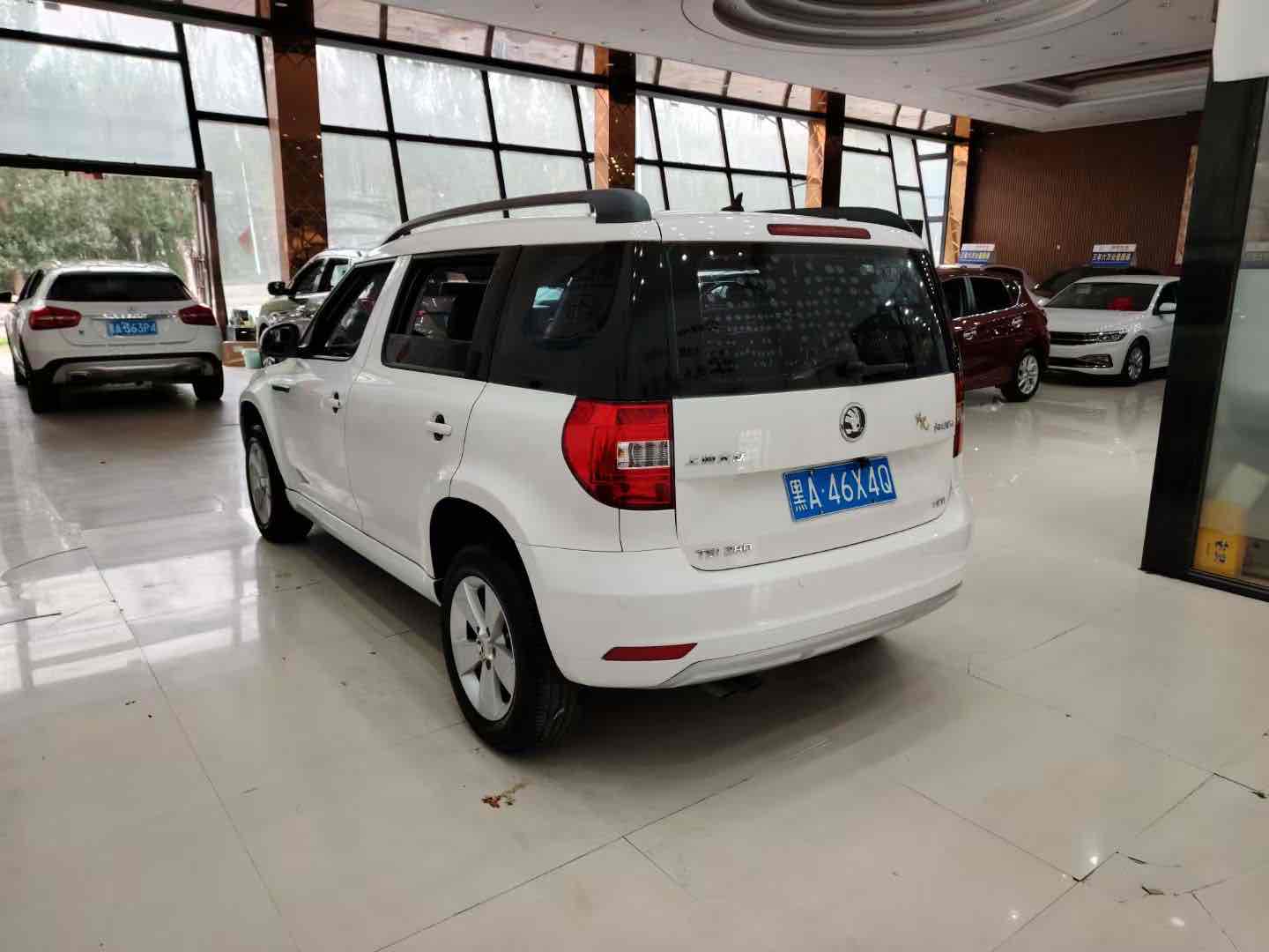 Skoda Yeti 2015 car image #8