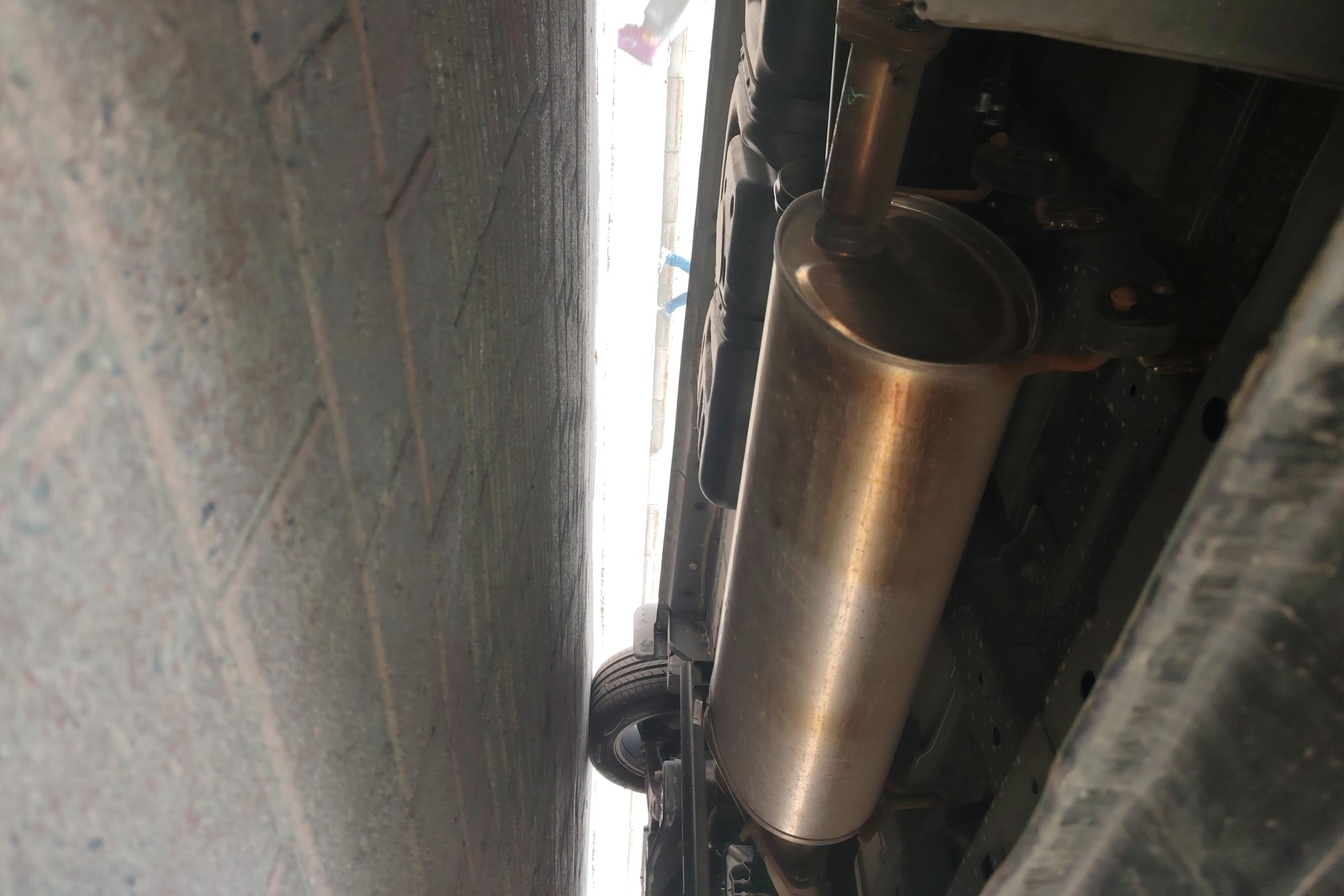 Forthing Lingzhi PLUS 2023 car image #8