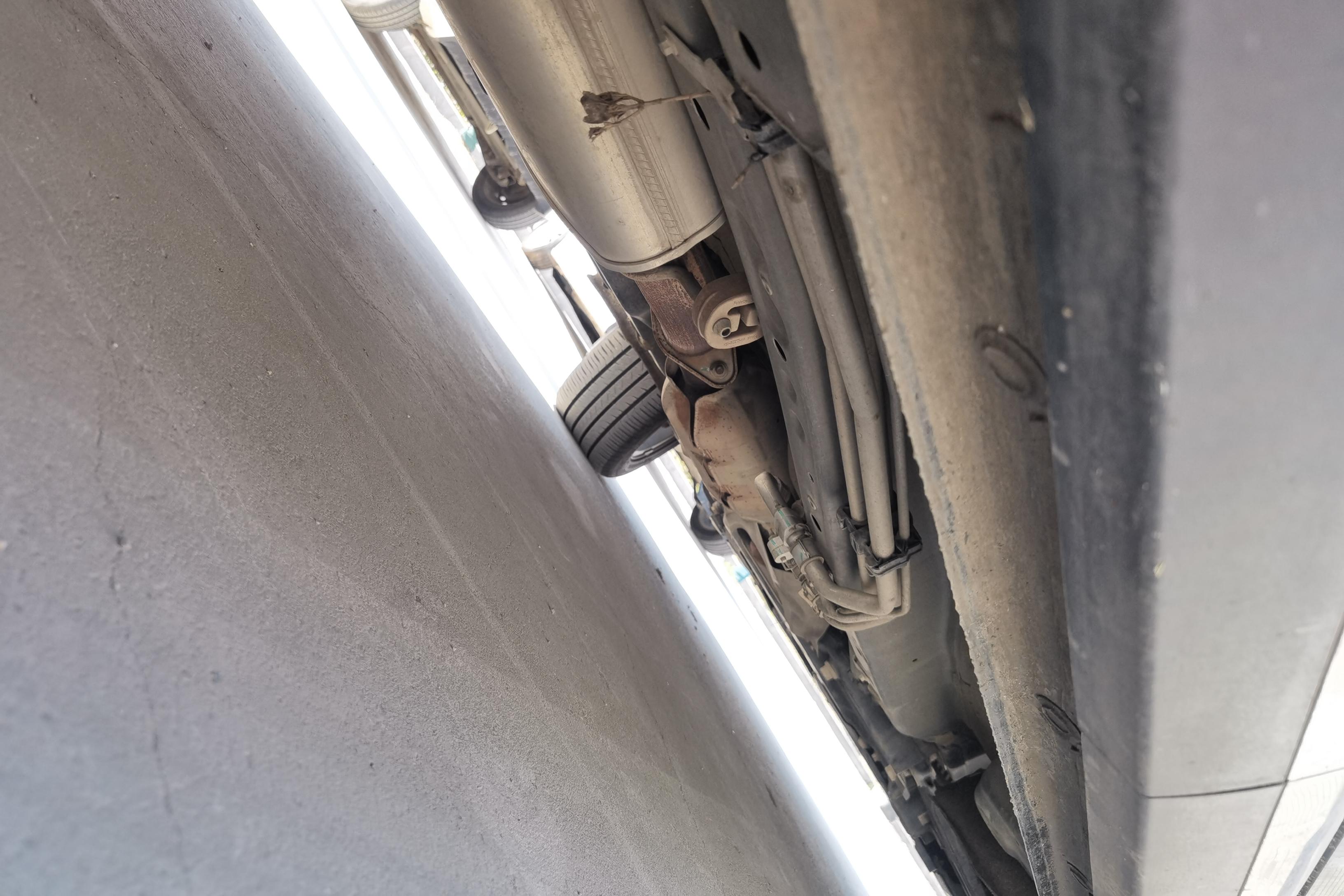 Ford Equator 2022 car image #8