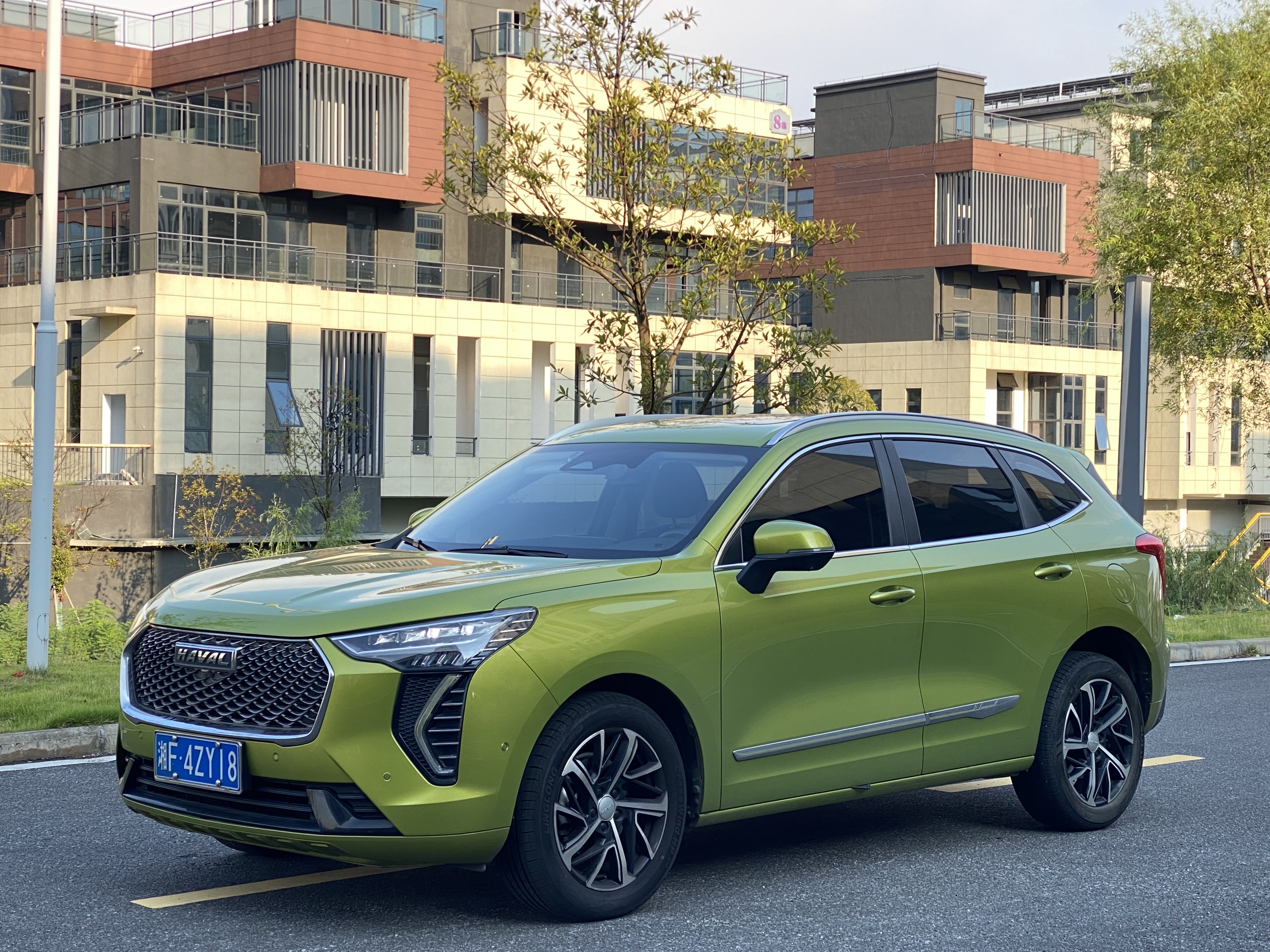 Haval Jolion 2021 #8 Haval Jolion 2021 car image #8