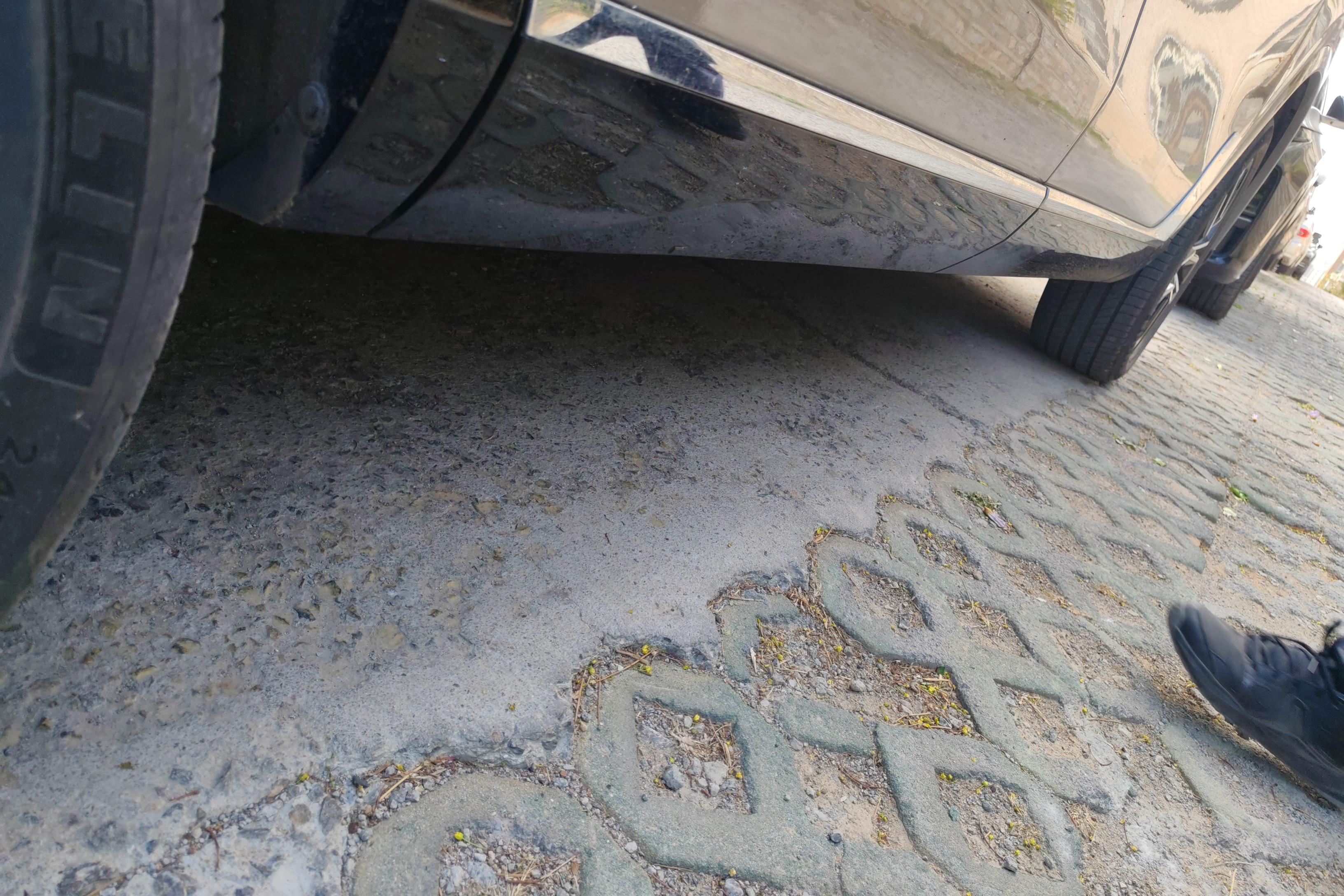 Roewe RX9 2023 imagem de carro #8