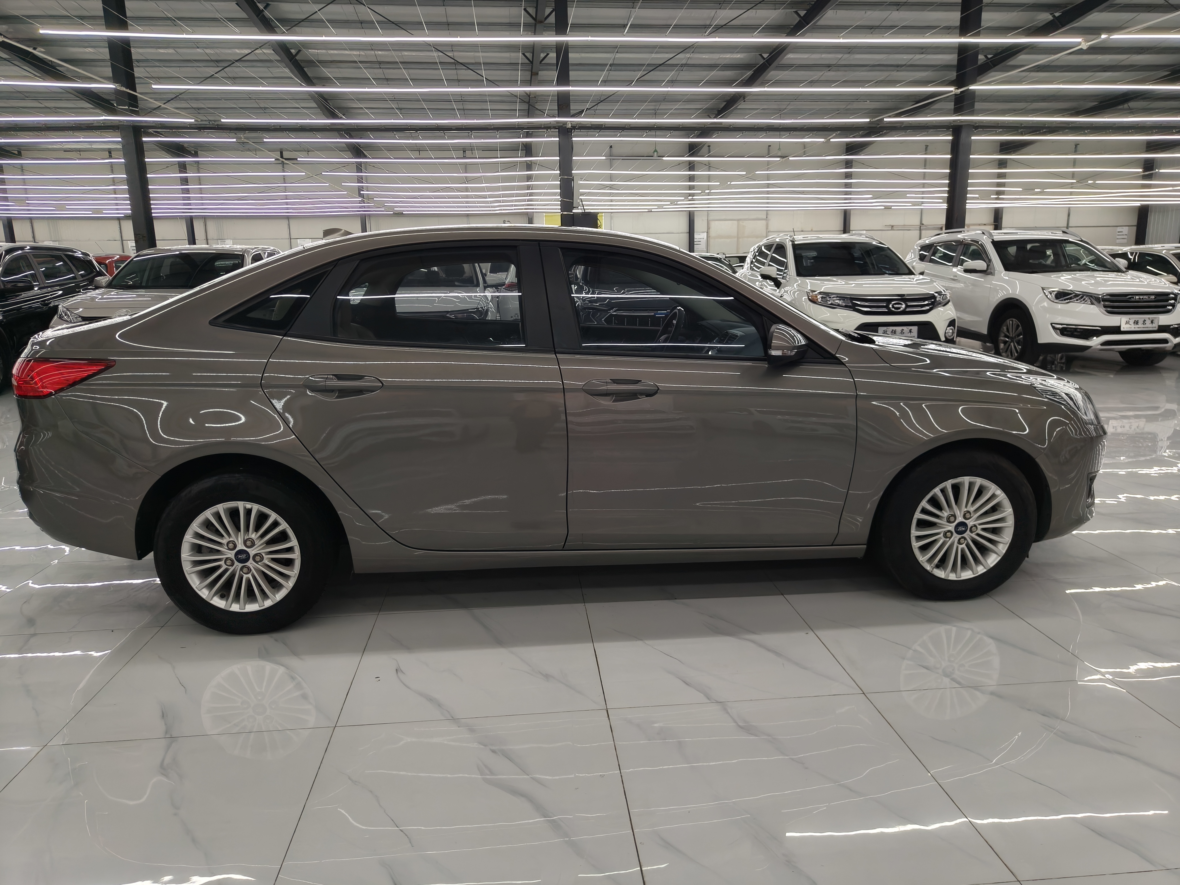 Ford Escort 2016 immagine di auto #8