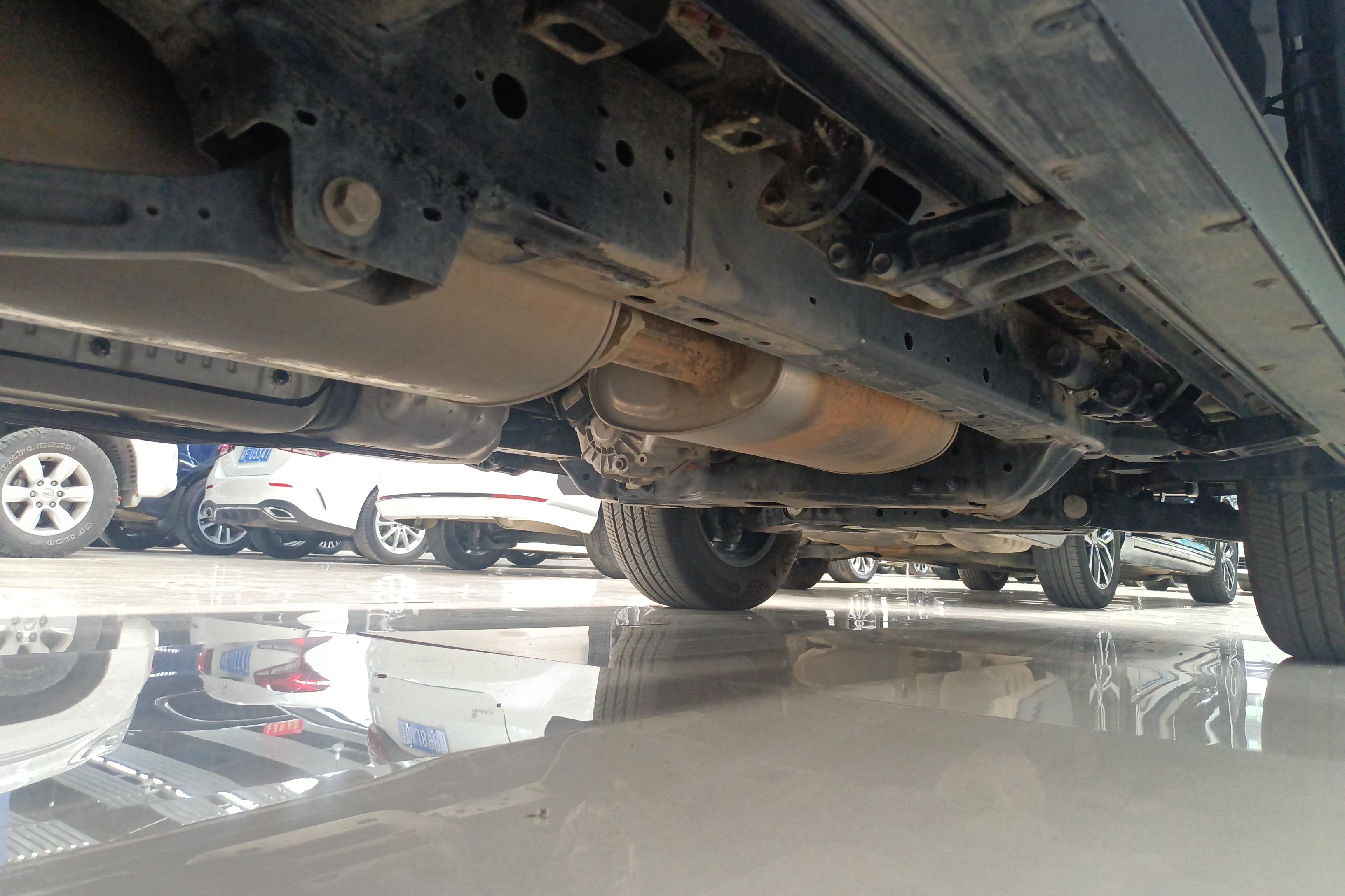 Tank 400 2024 car image #8