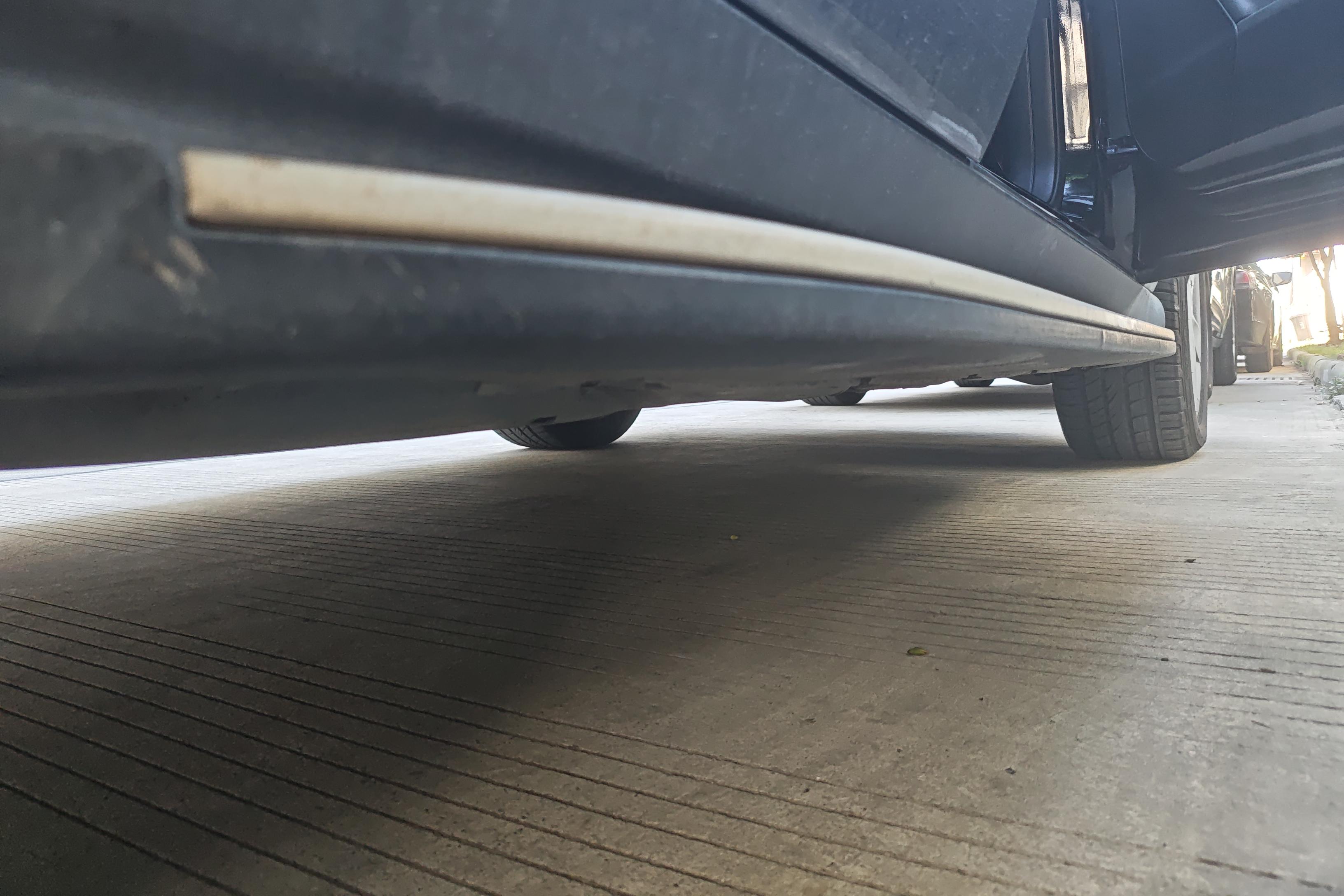 Mercedes-Benz M Class 2015 car image #8