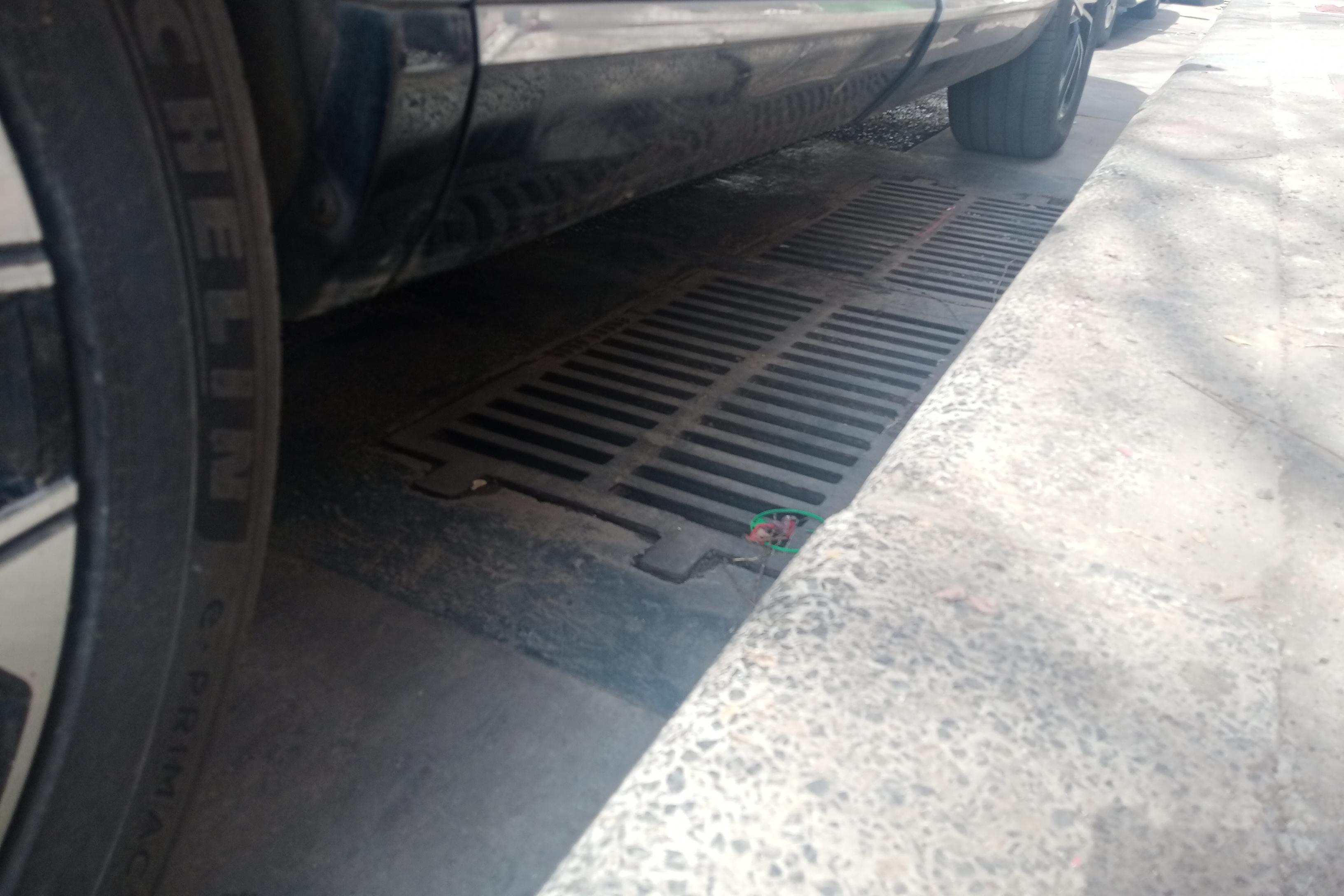 Roewe RX9 2023 image de voiture #8