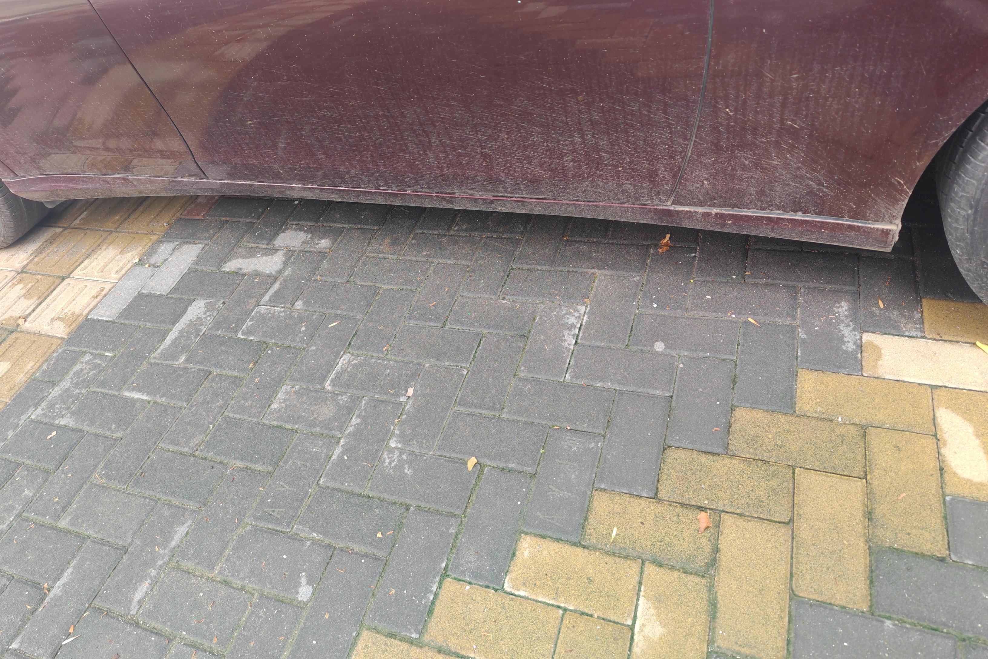 Mercedes-Benz CLS AMG 2010 #8 Mercedes-Benz CLS AMG 2010 car image #8