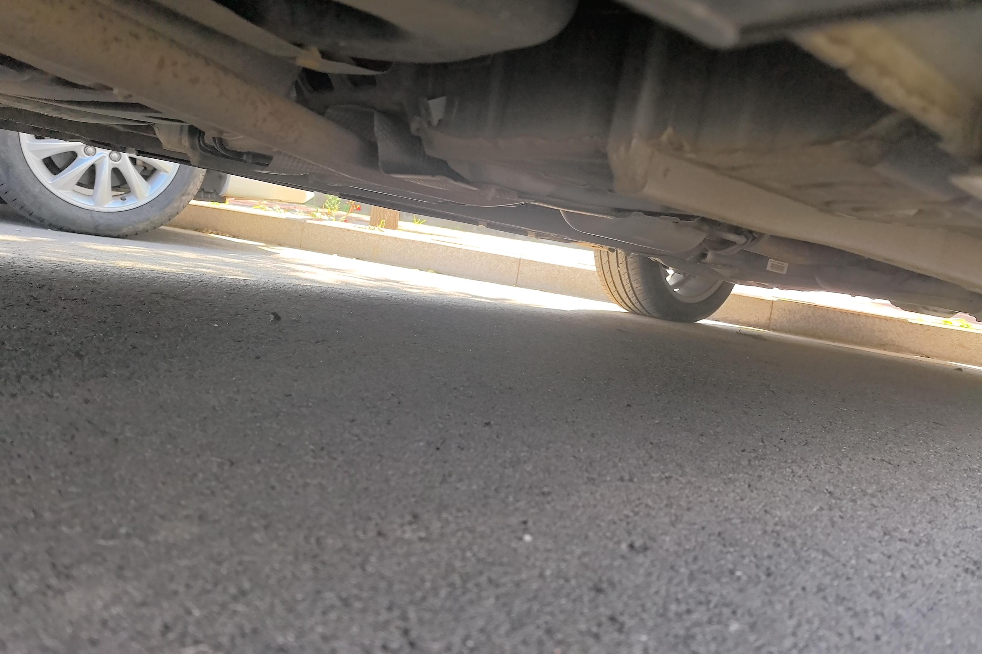 GEELY Vision S1 2018 car image #8