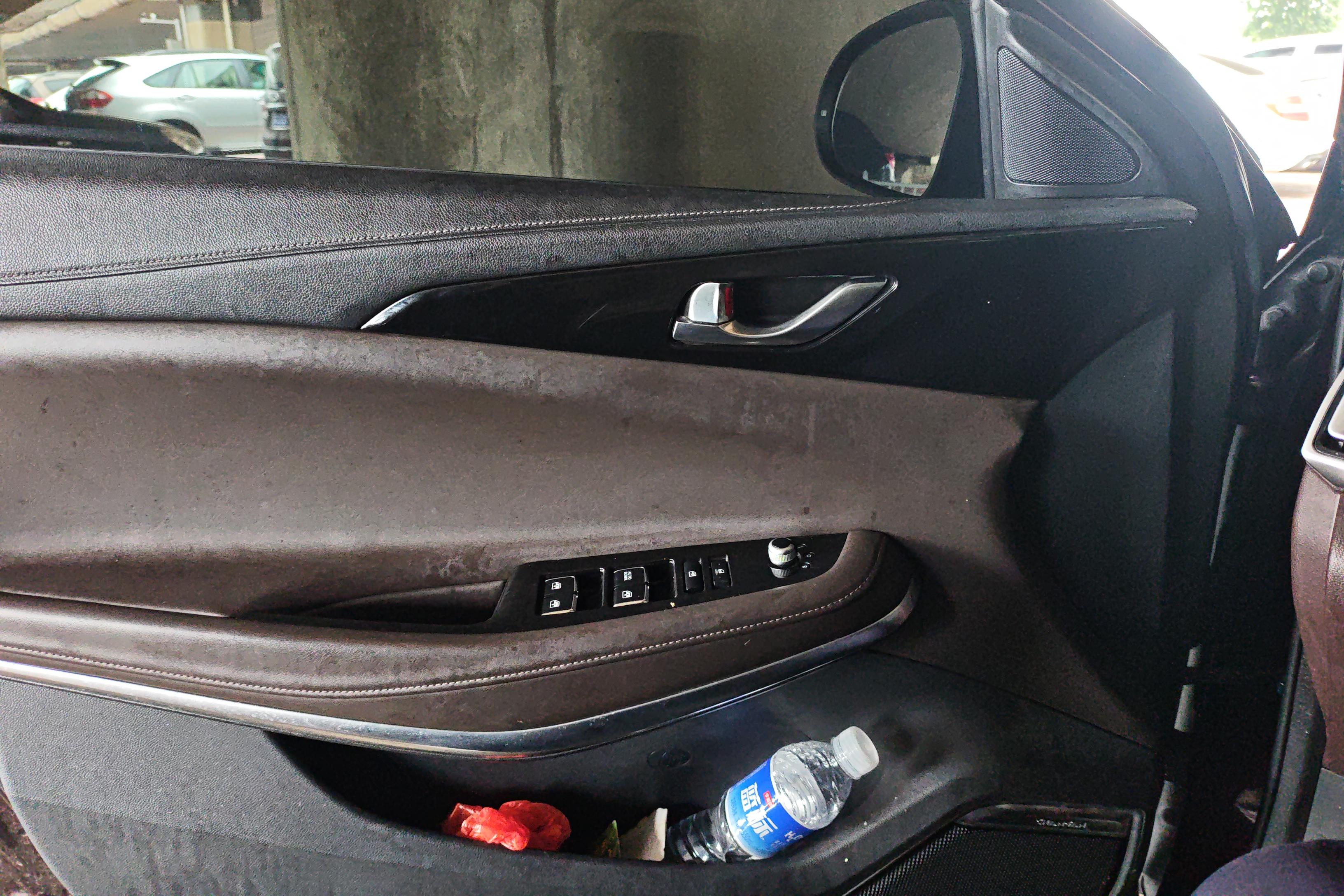 Changan Raeton 2018 #8 Changan Raeton 2018 car image #8